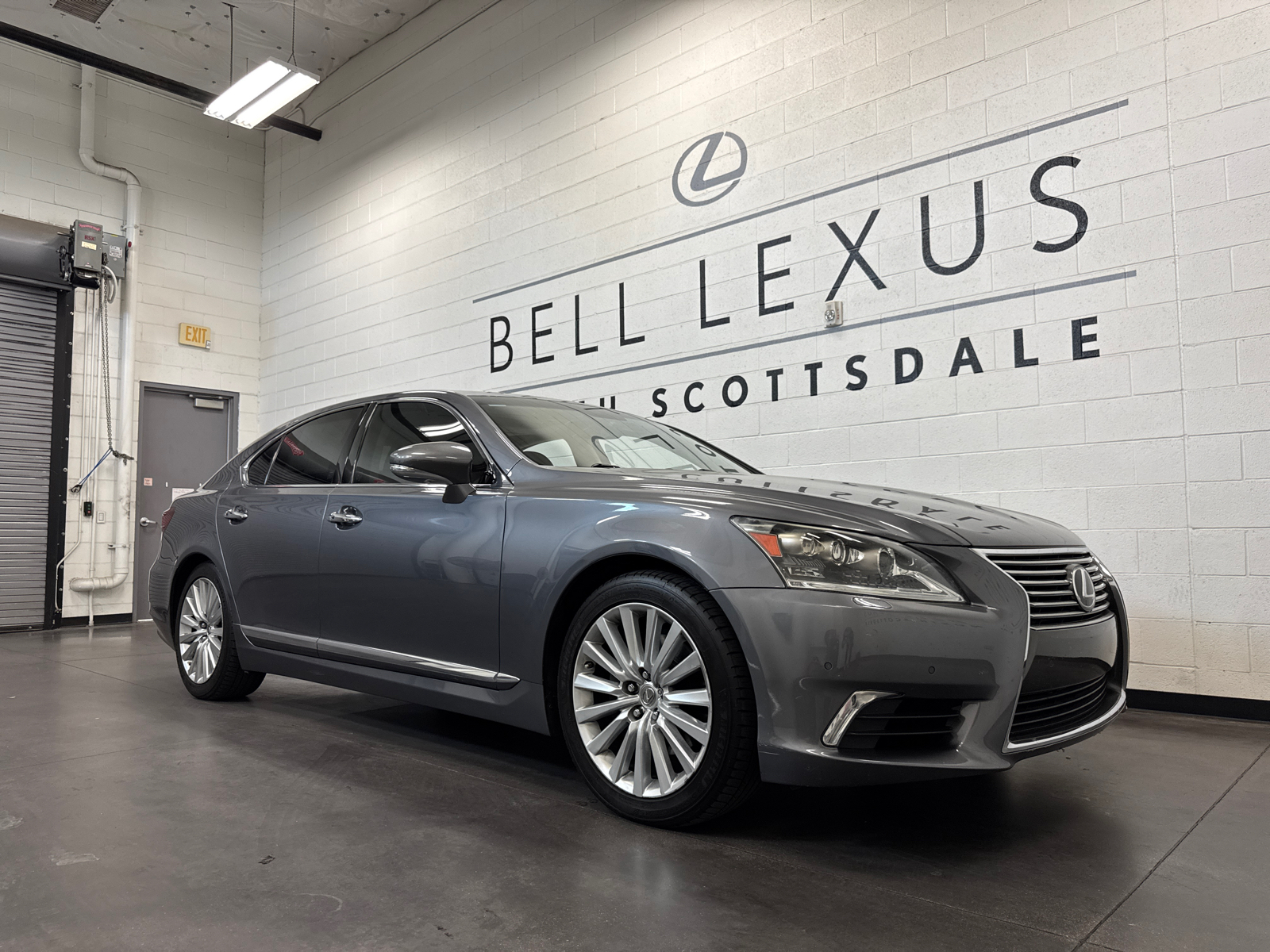 2013 Lexus LS 460 ULTRA LUXURY! 1