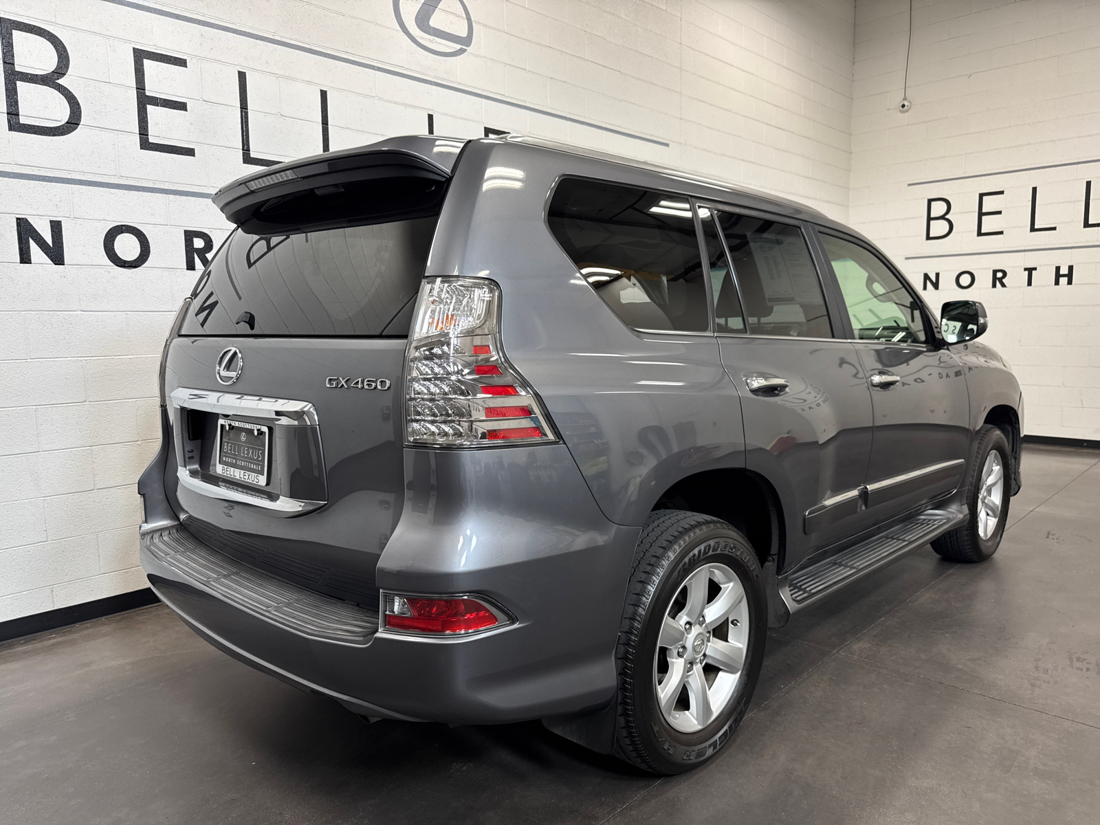 2016 Lexus GX 460 3