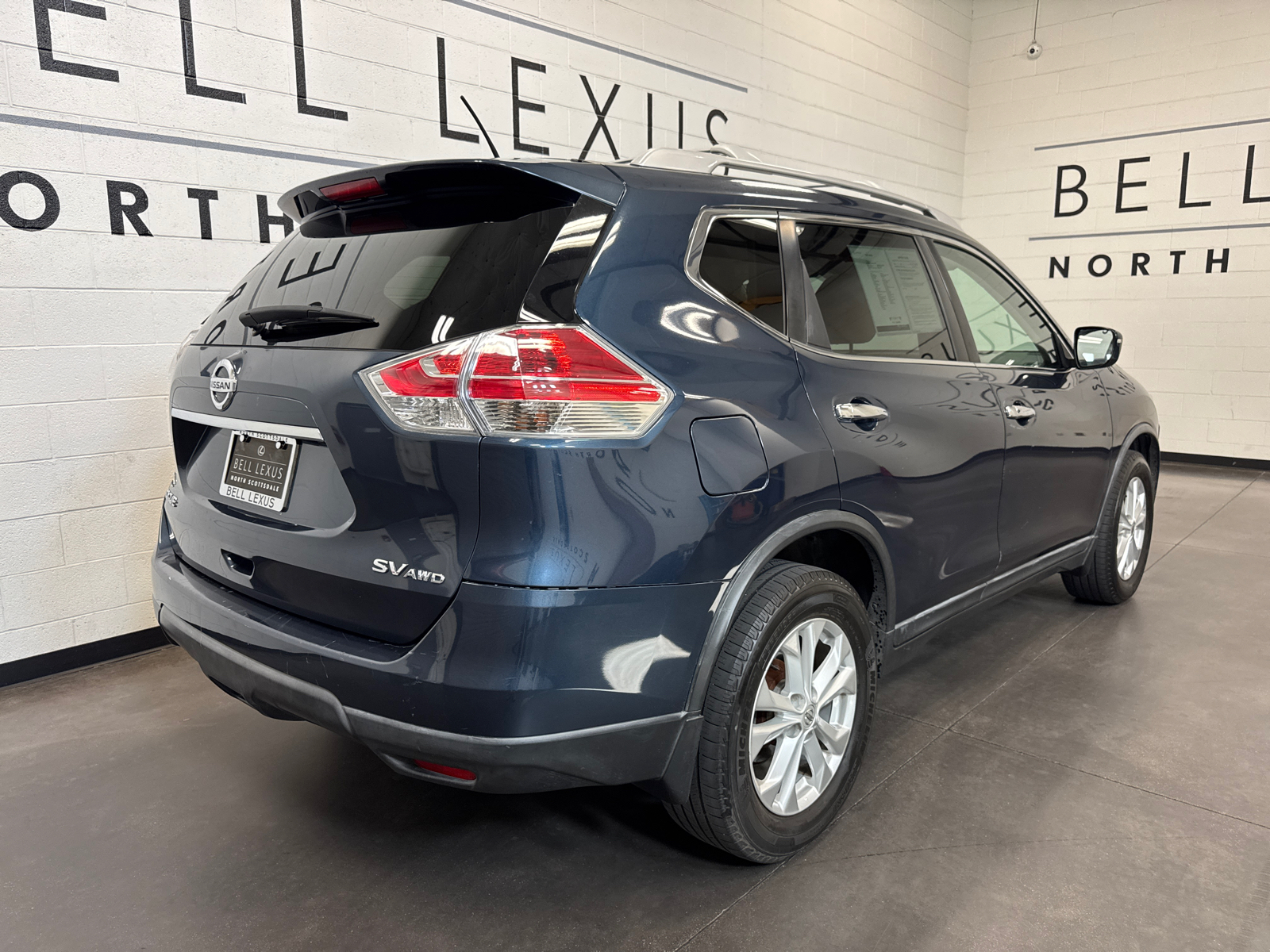 2016 Nissan Rogue SV 3