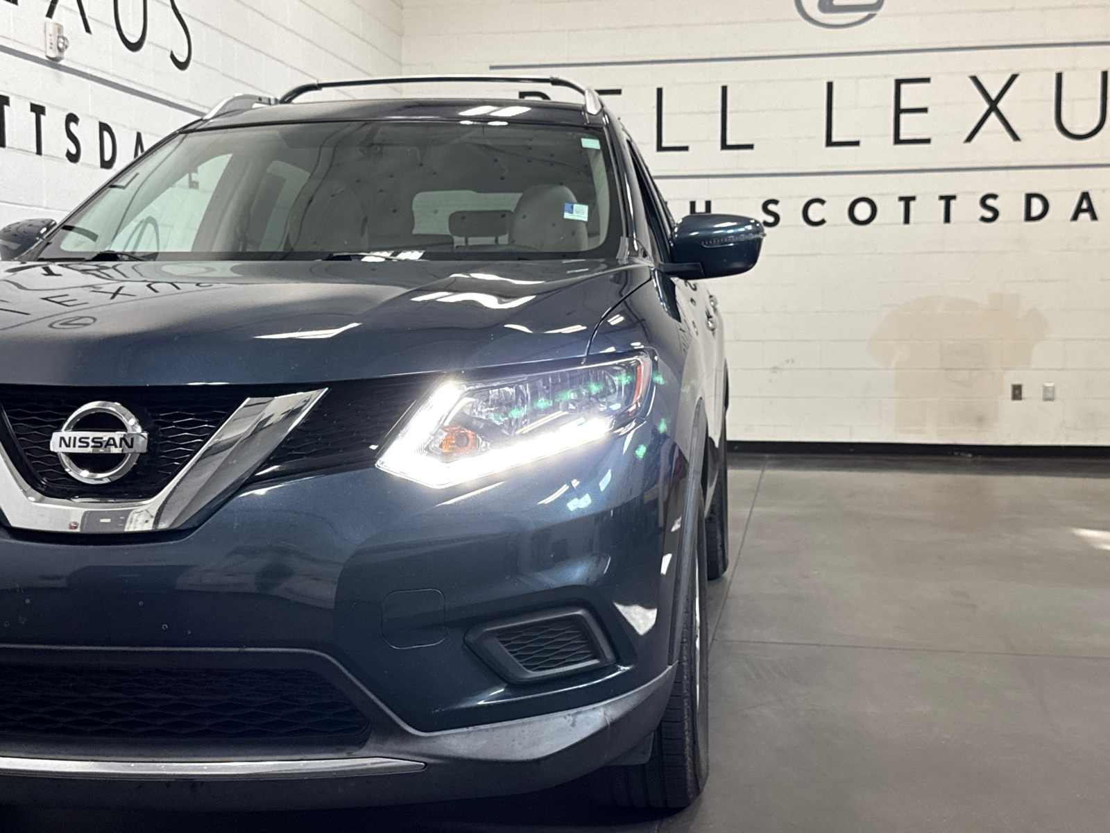 2016 Nissan Rogue SV 24