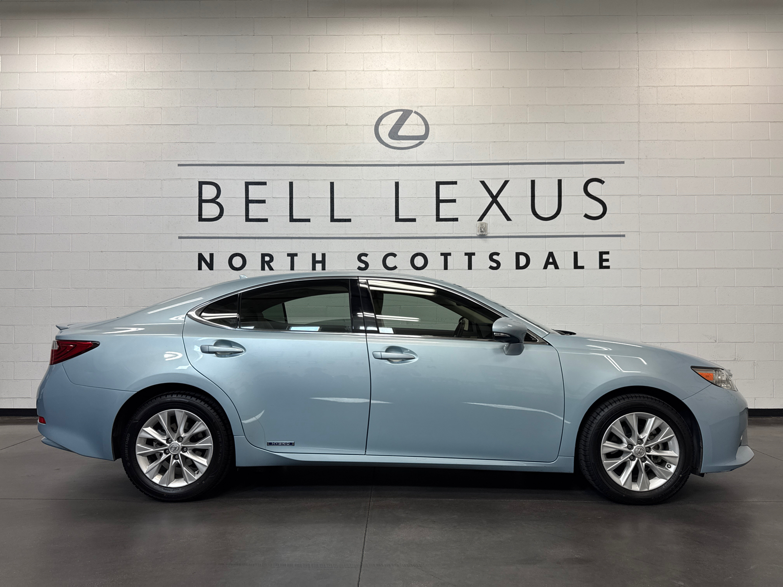 2014 Lexus ES 300h 4