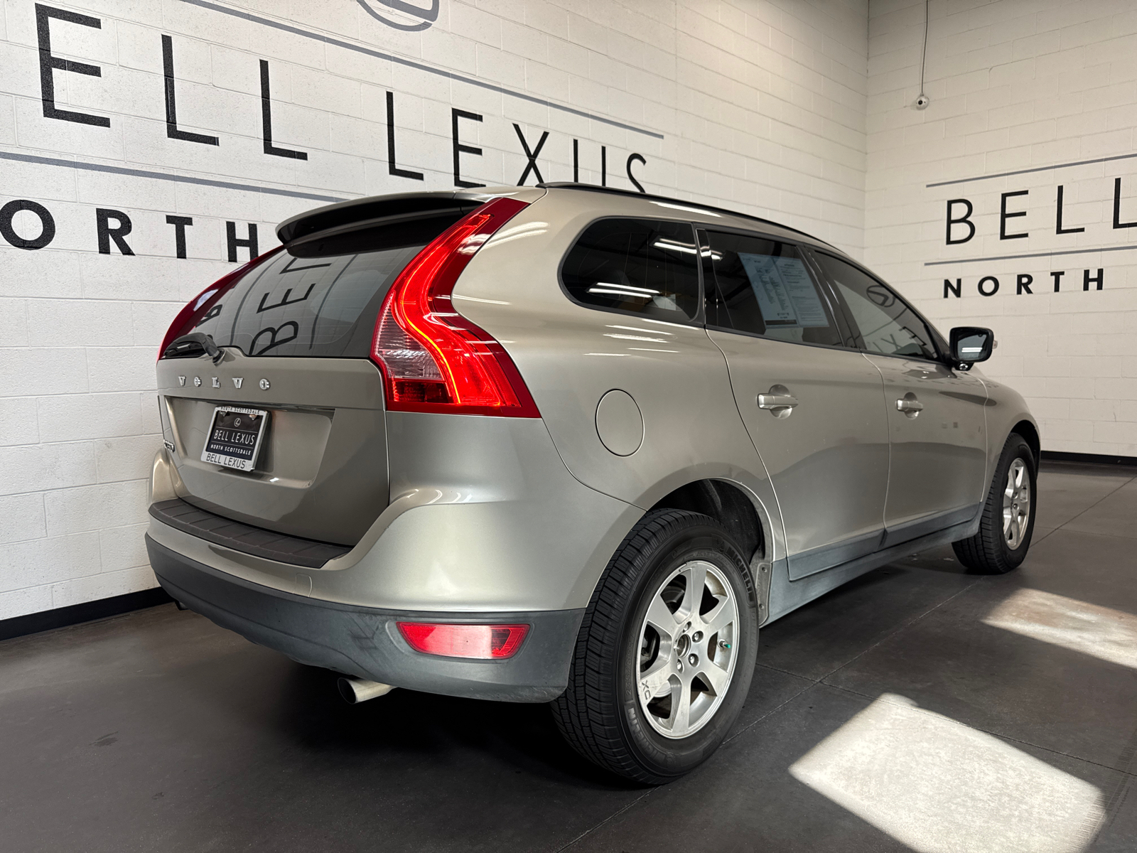 2012 Volvo XC60 3.2 17