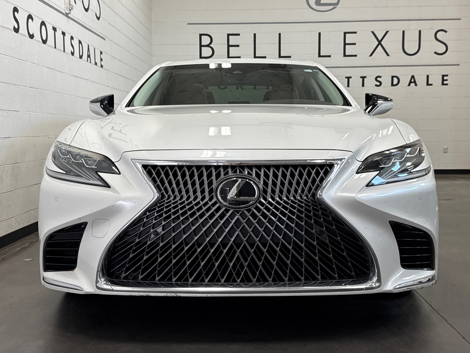 2018 Lexus LS 500 Base 2