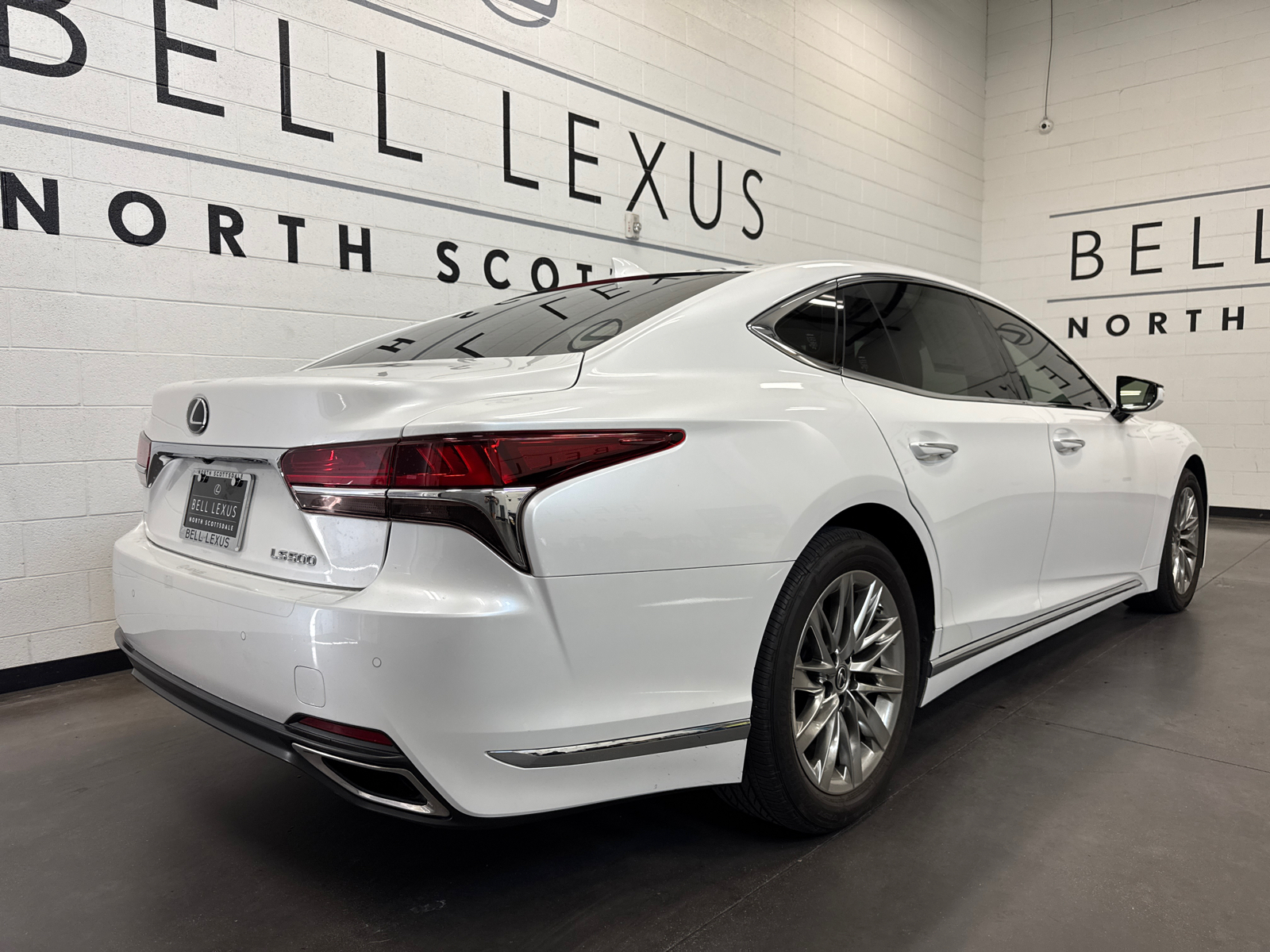 2018 Lexus LS 500 Base 25