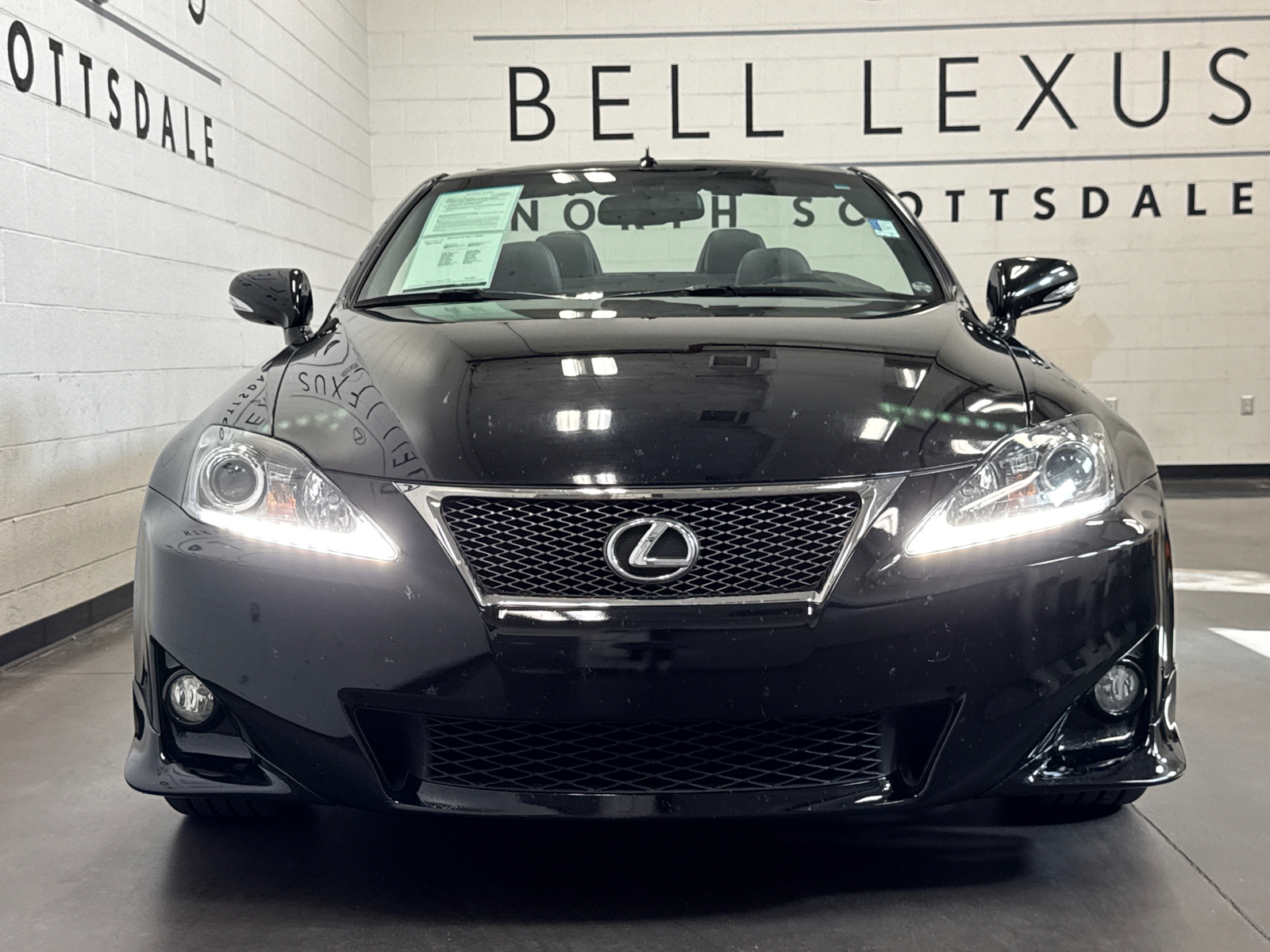 2015 Lexus IS 250 C 2