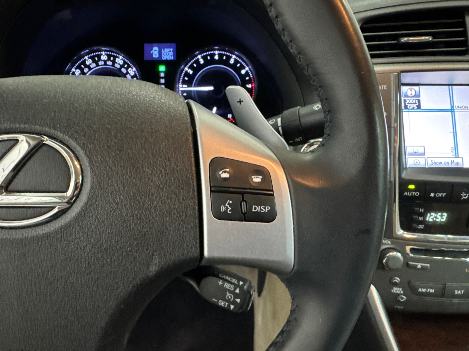 2012 Lexus IS 350 C 13