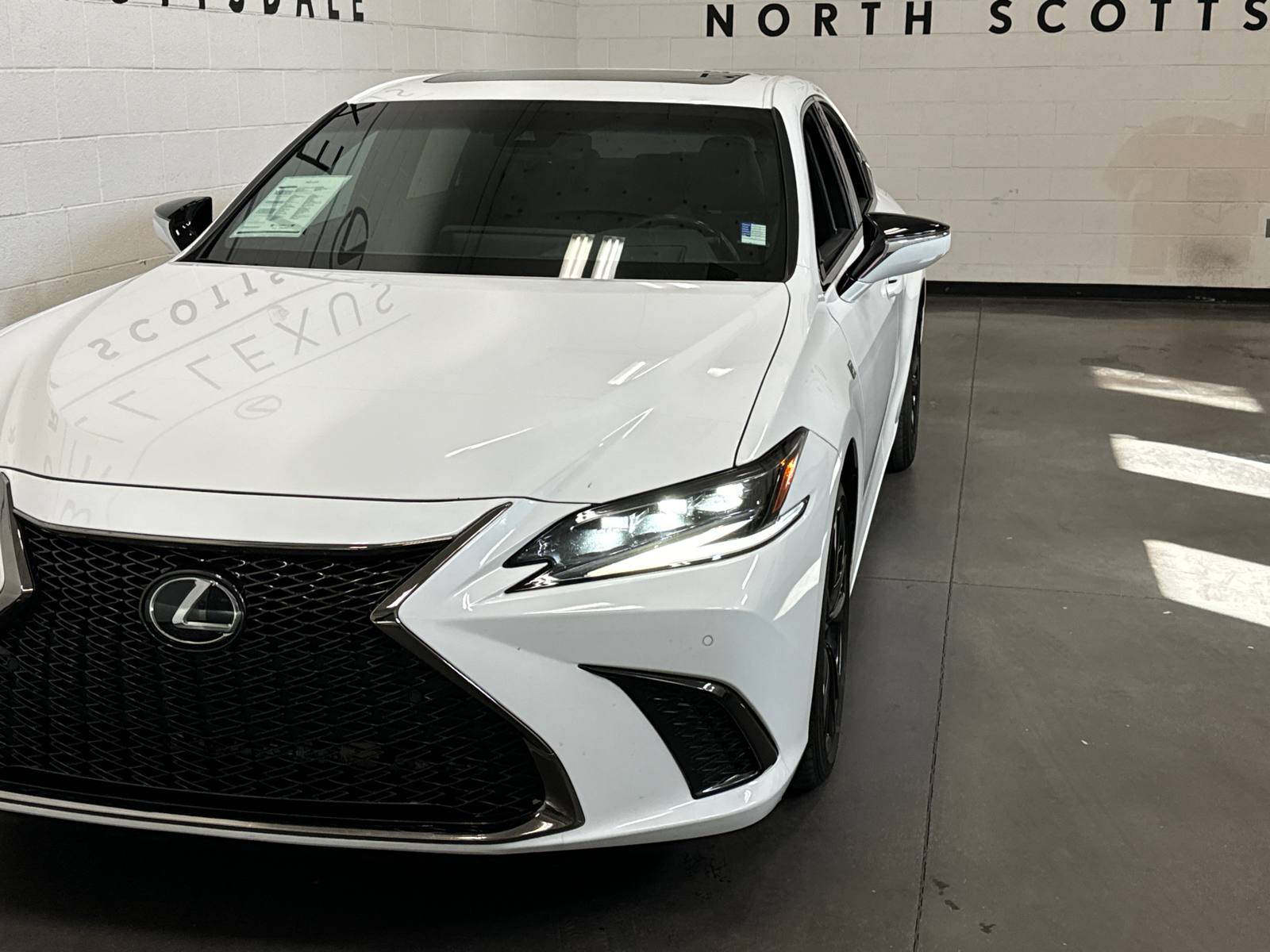 2022 Lexus ES 350 F Sport 3