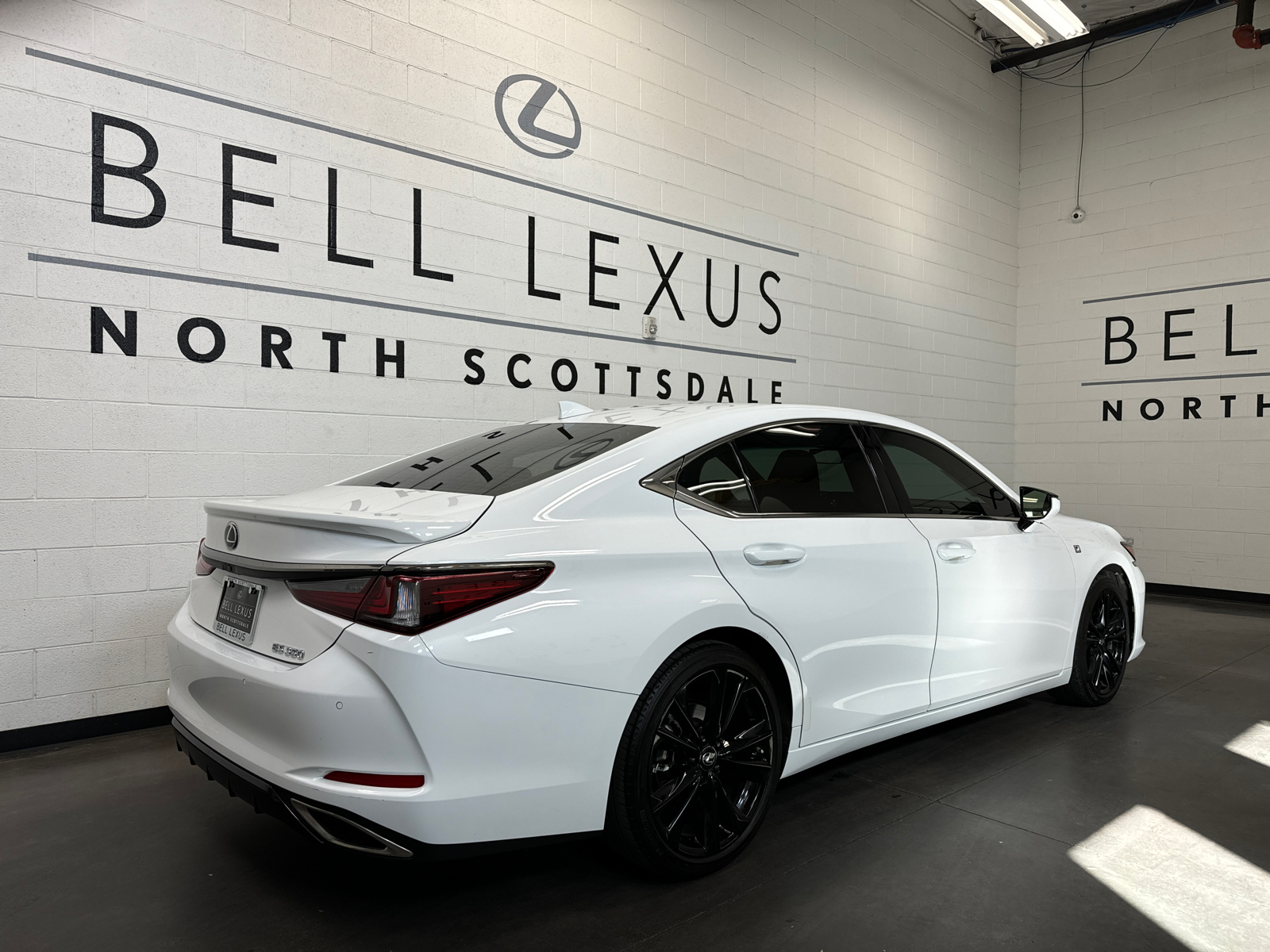 2022 Lexus ES 350 F Sport 27