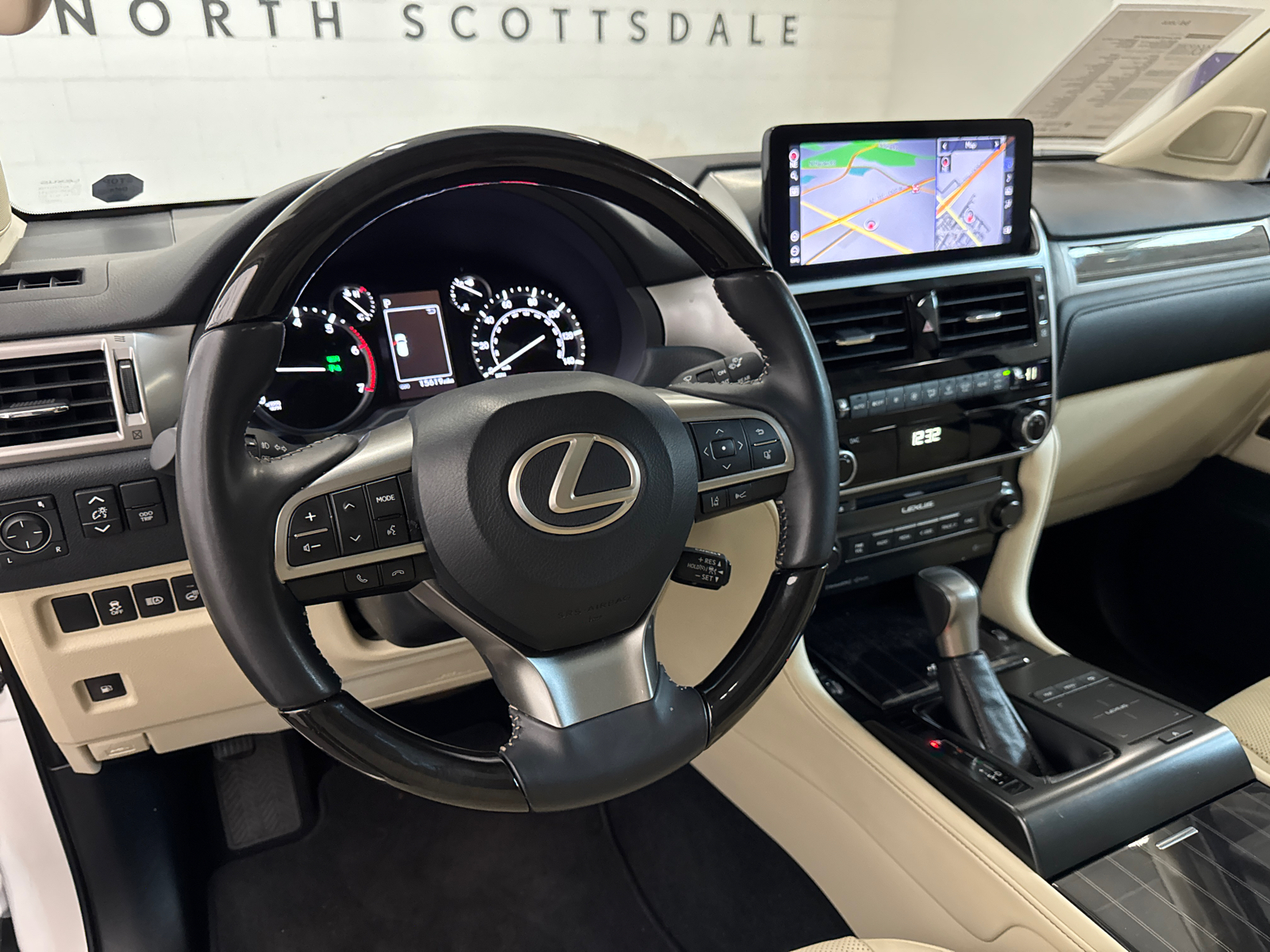 2023 Lexus GX 460 16