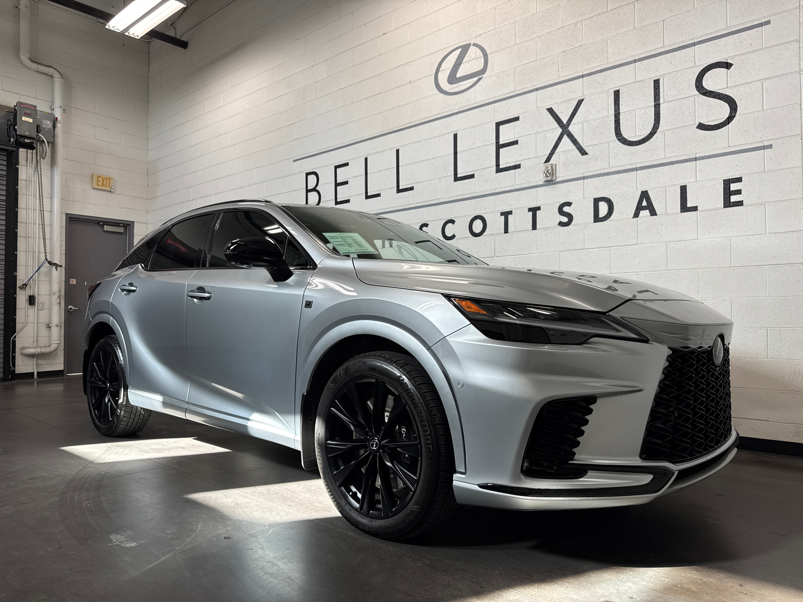 2023 Lexus RX 500h F SPORT Performance 1