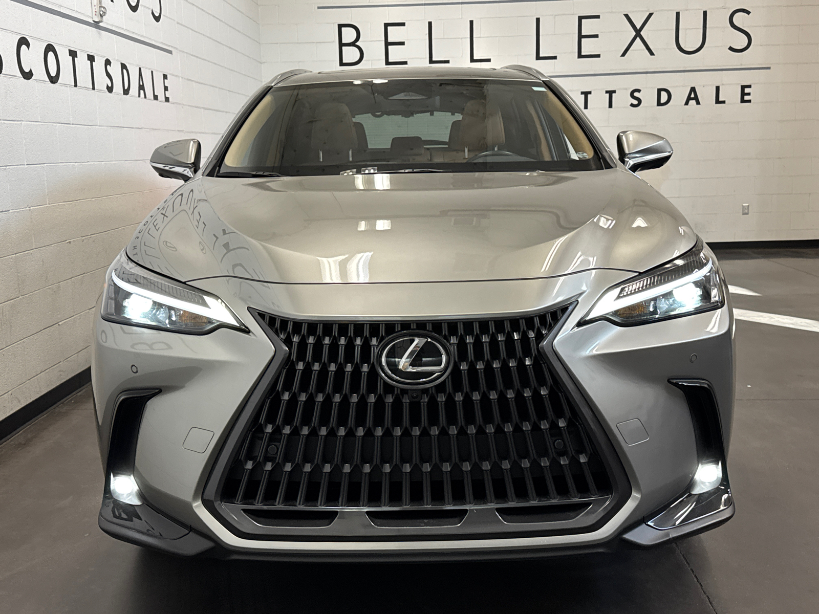 2024 Lexus NX 350h Premium 2