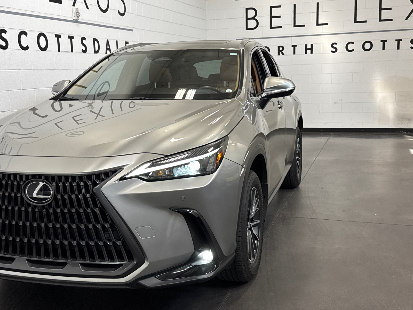 2024 Lexus NX 350h Premium 3