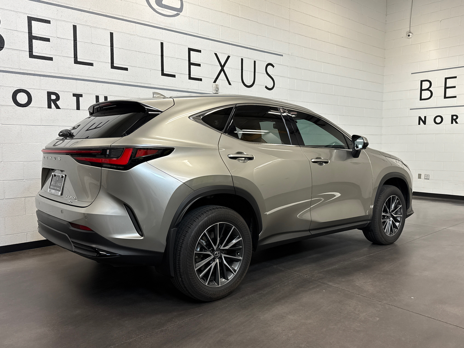 2024 Lexus NX 350h Premium 30