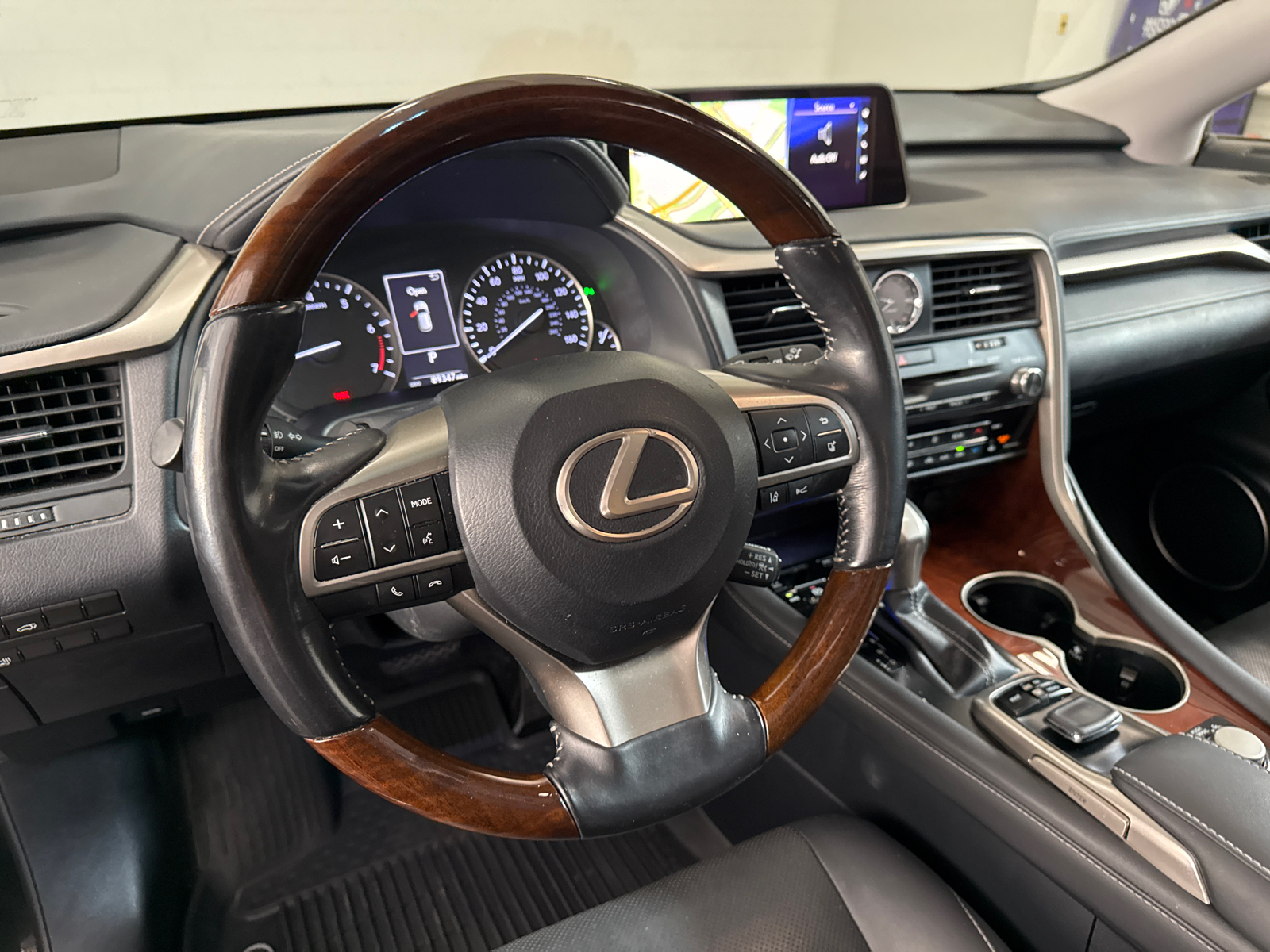 2018 Lexus RX 350L 16