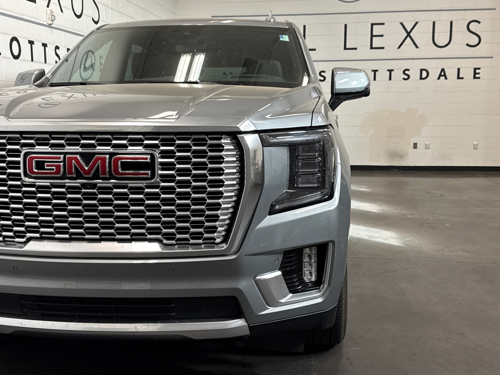 2023 GMC Yukon Denali RESERVE PKG! DVDS! 3