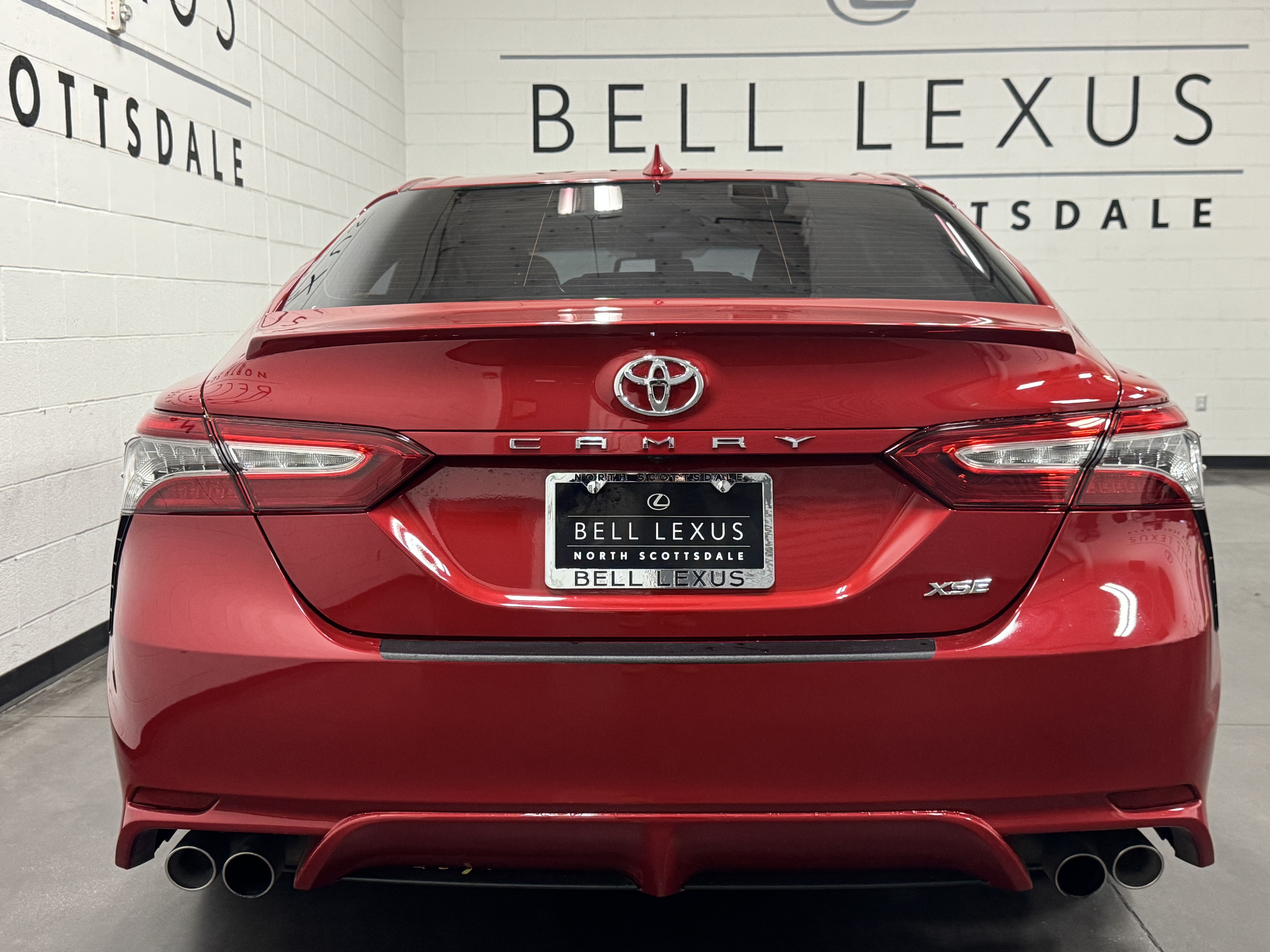 2019 Toyota Camry XSE 24