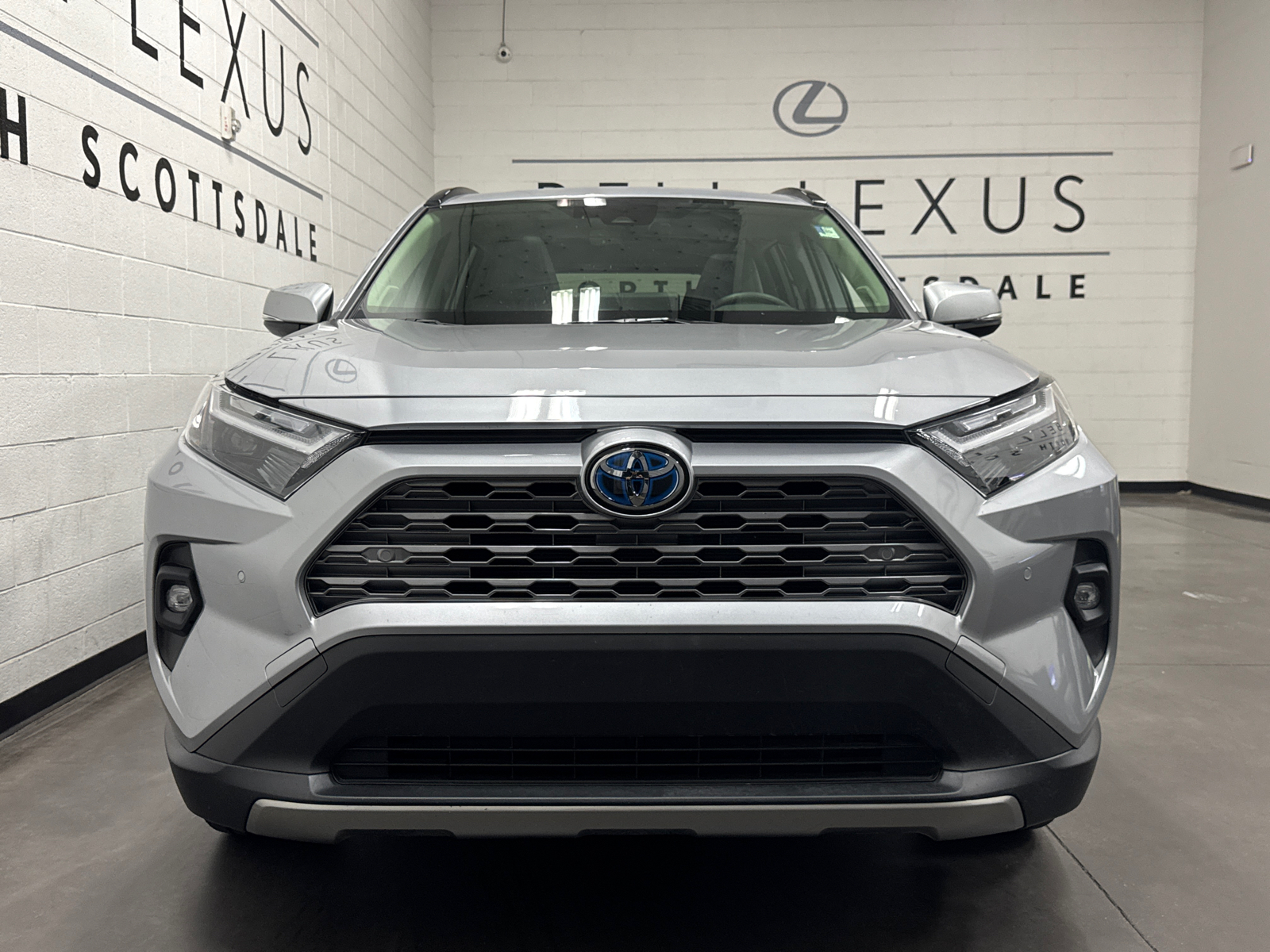 2023 Toyota RAV4 Hybrid Limited 26