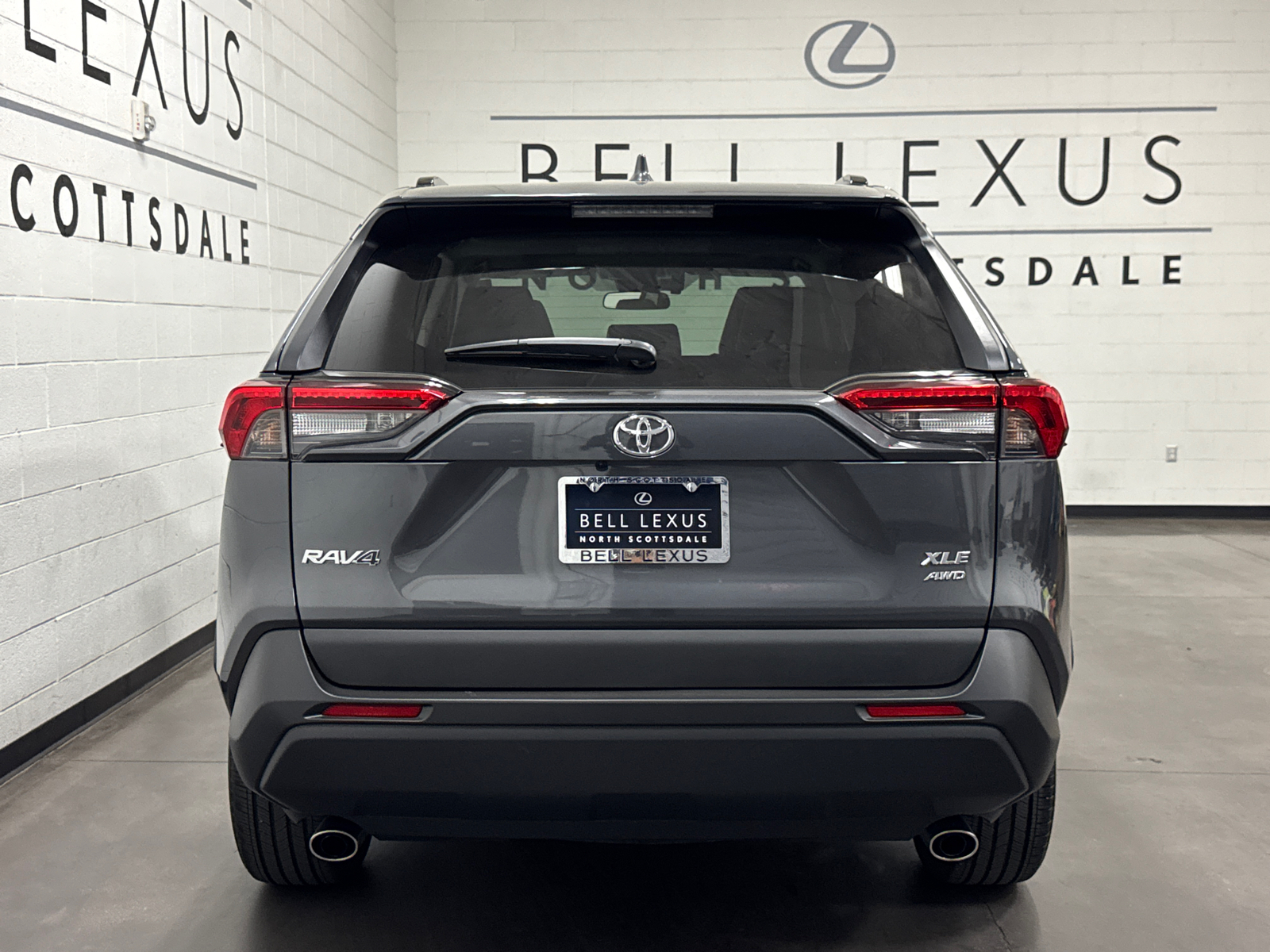 2021 Toyota RAV4 XLE Premium 26