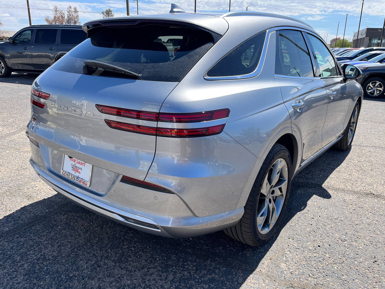 2023 Genesis Electrified GV70 Advanced 8