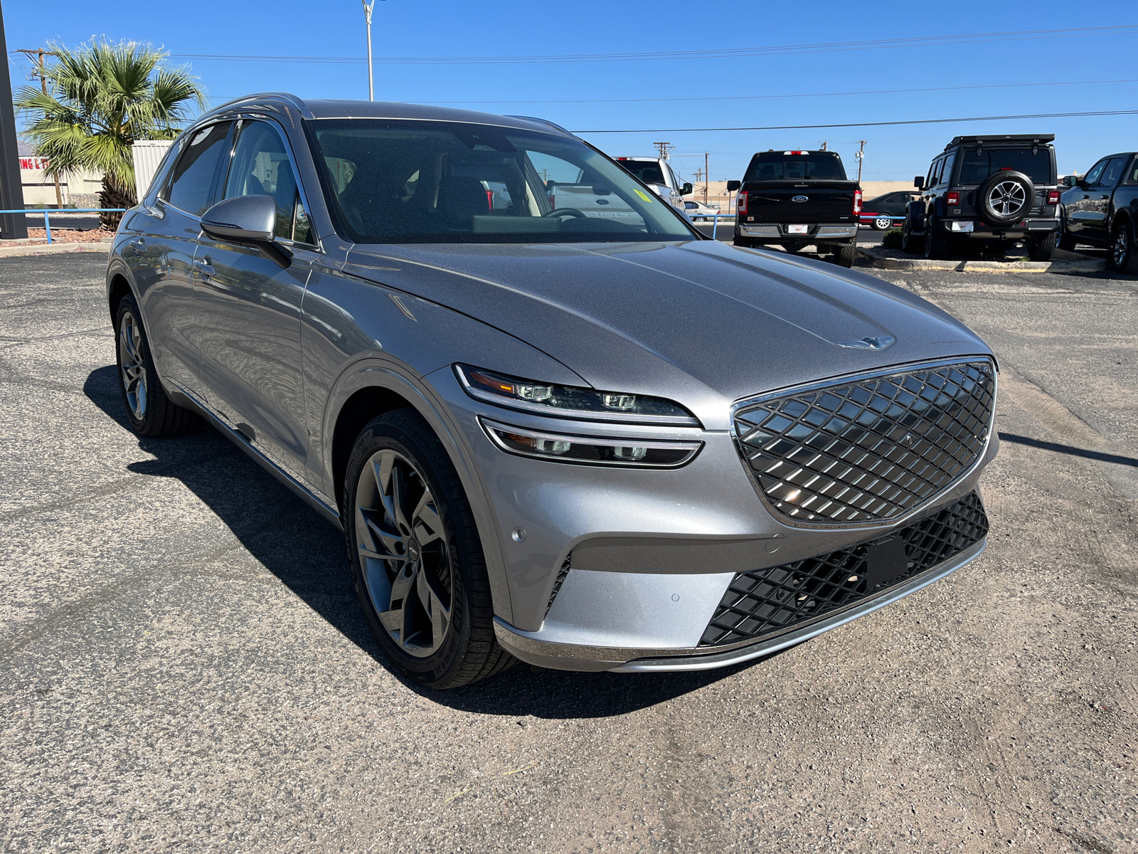 2023 Genesis Electrified GV70 Advanced 1