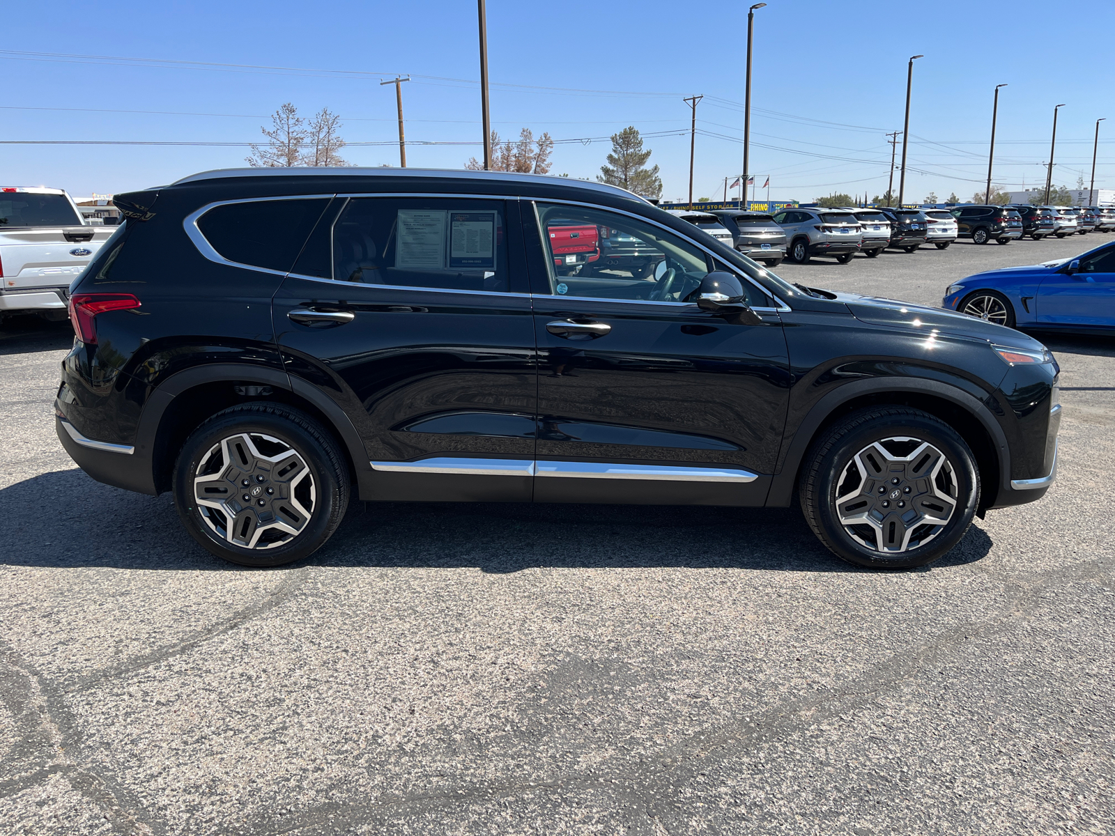 2023 Hyundai Santa Fe Hybrid Limited 9