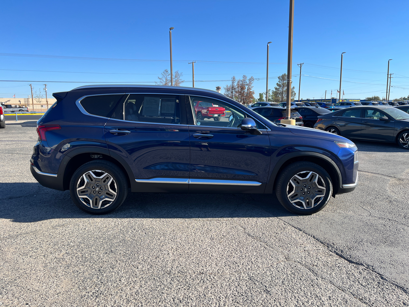 2023 Hyundai Santa Fe Hybrid Limited 9