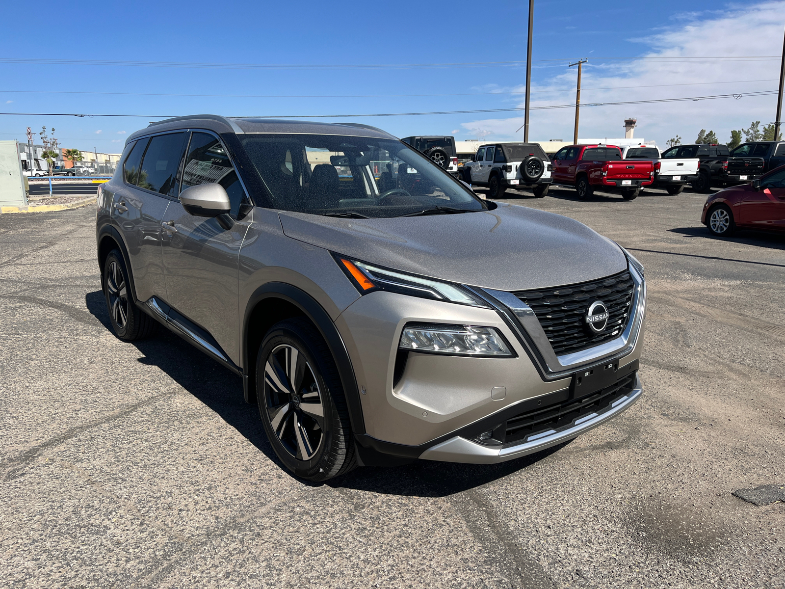 2022 Nissan Rogue Platinum 1