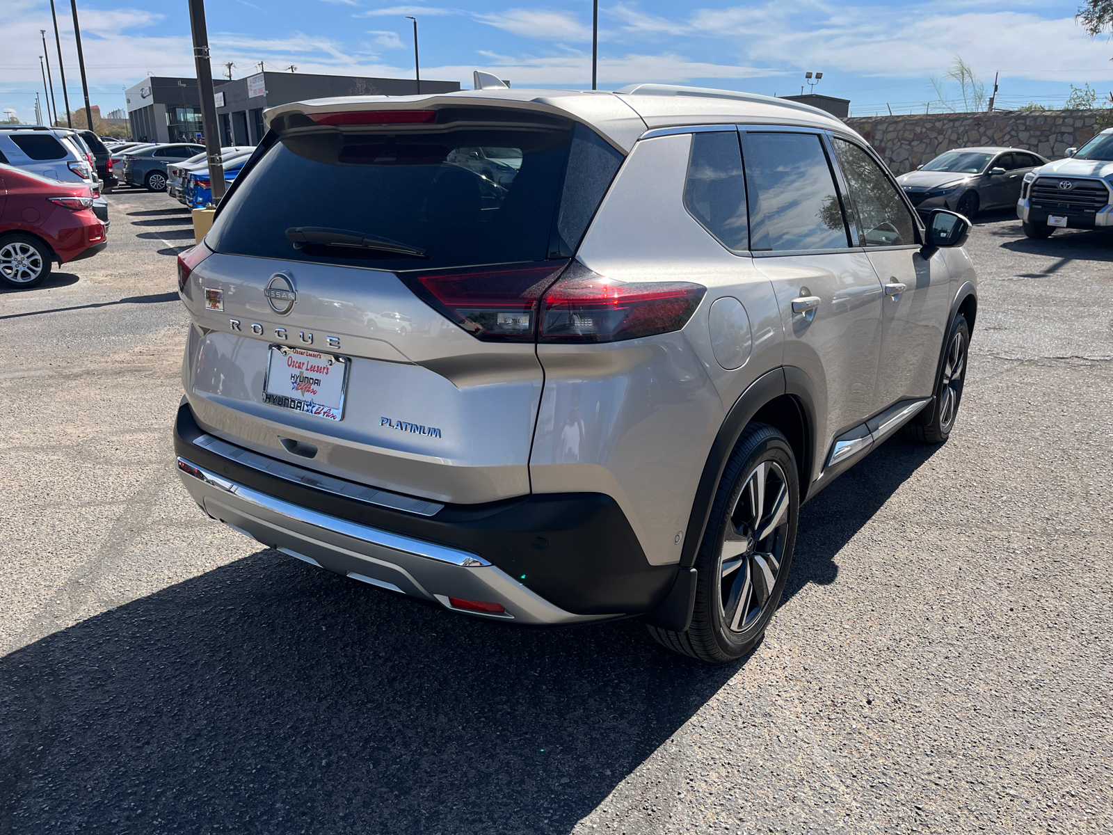 2022 Nissan Rogue Platinum 8