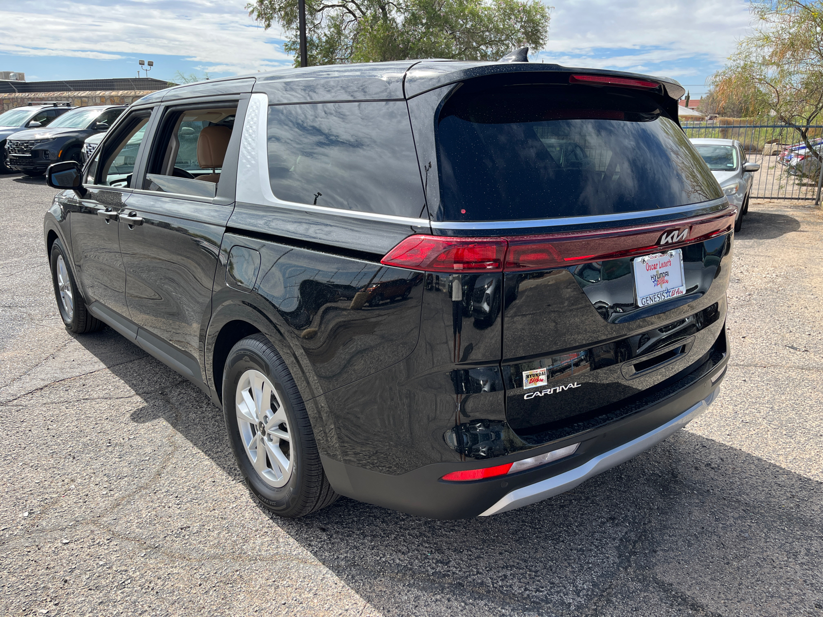 2024 Kia Carnival LX 6