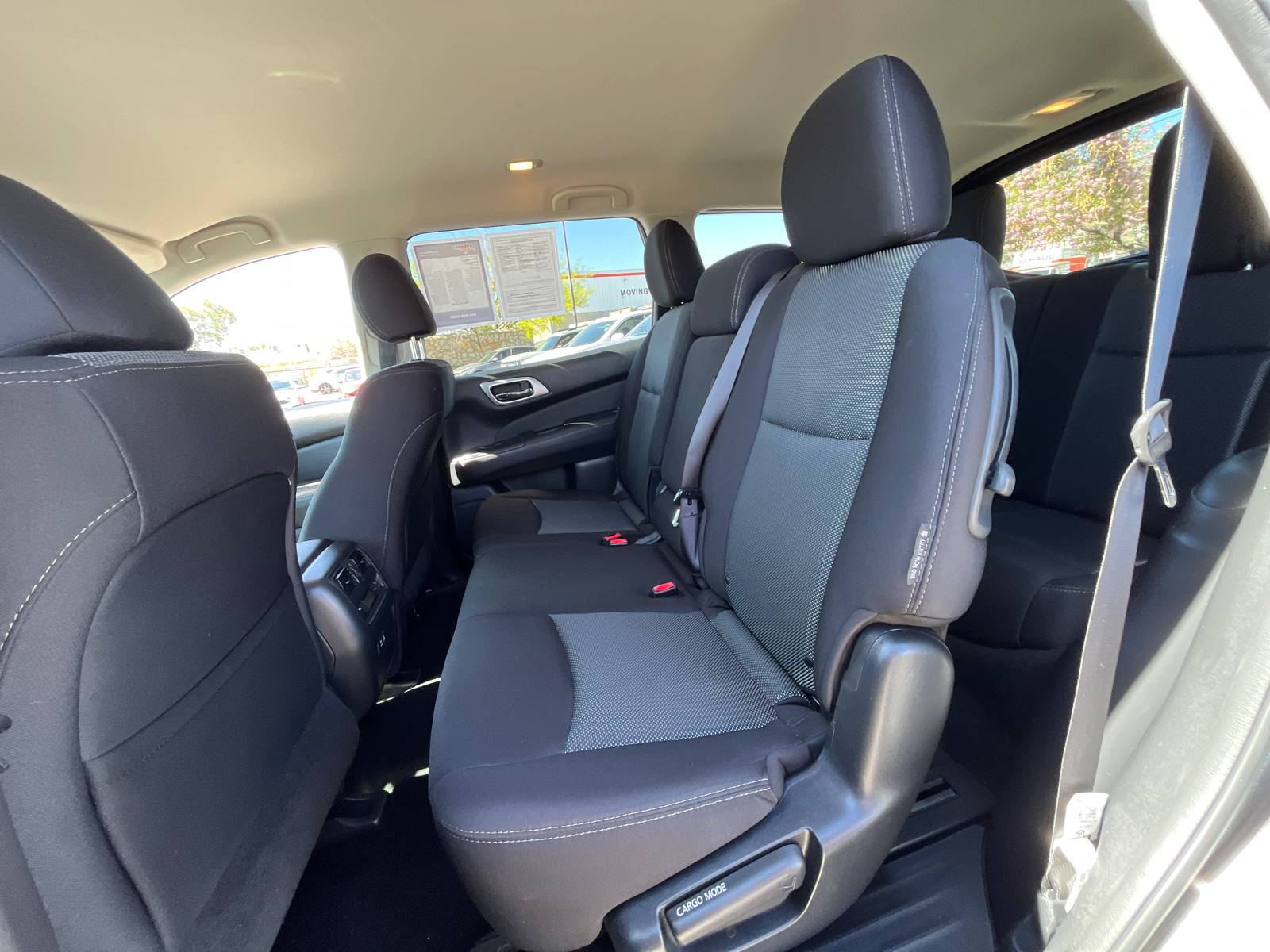 2019 Nissan Pathfinder S 24