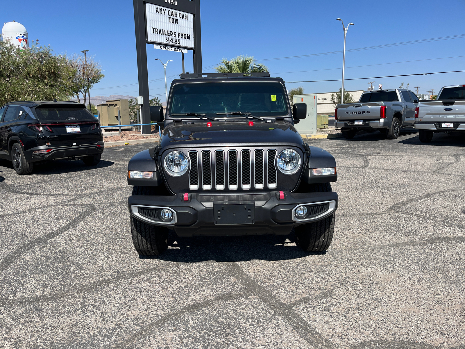 2023 Jeep Wrangler Sahara 2