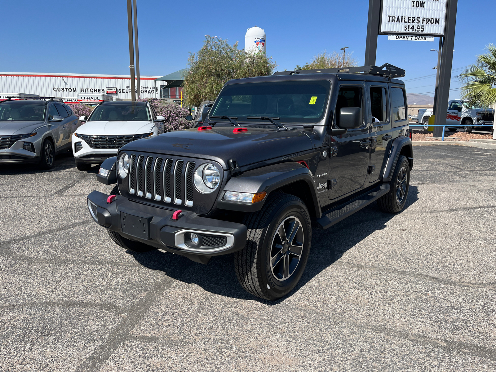 2023 Jeep Wrangler Sahara 3