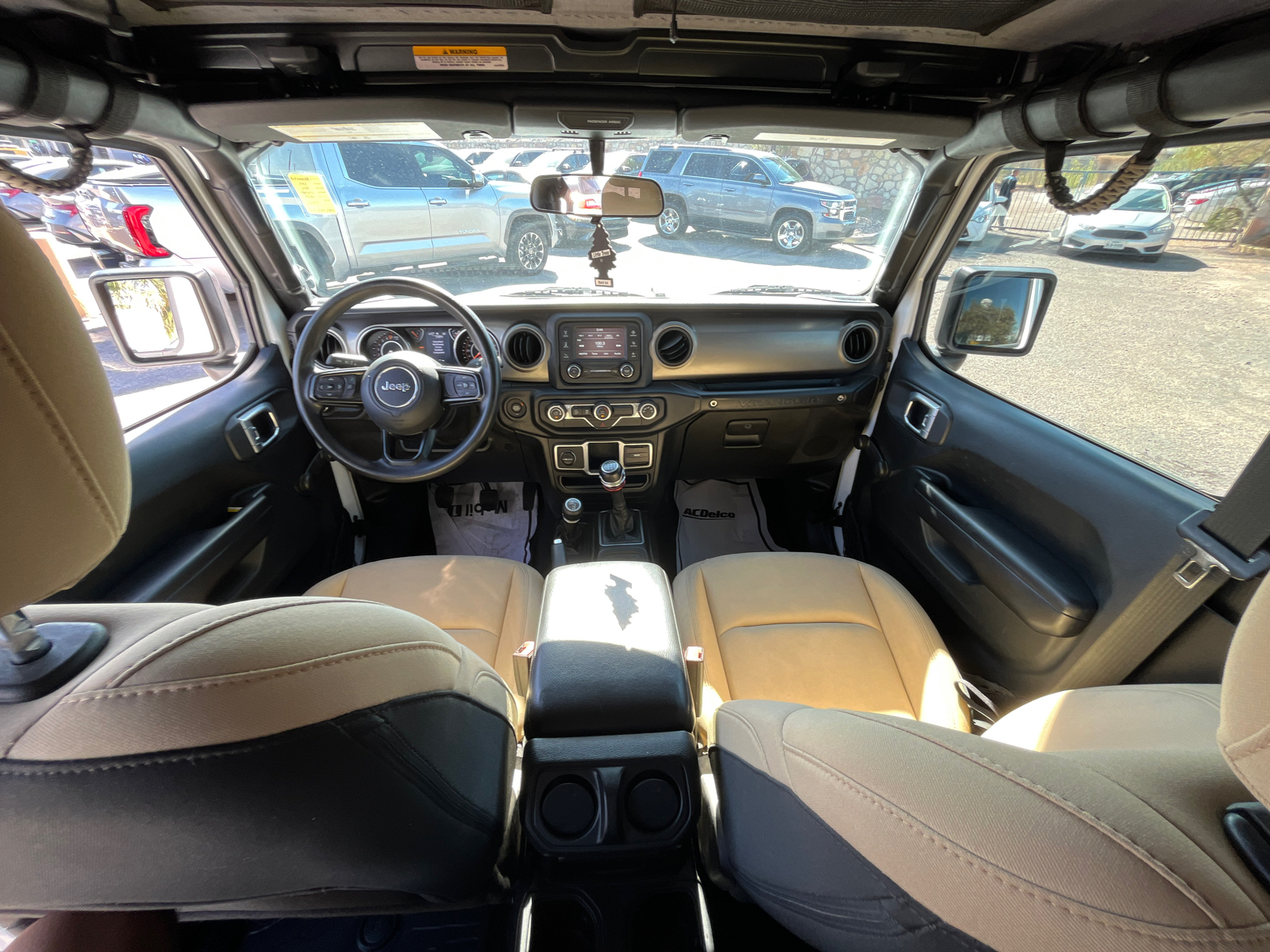 2018 Jeep Wrangler Unlimited Sport 25