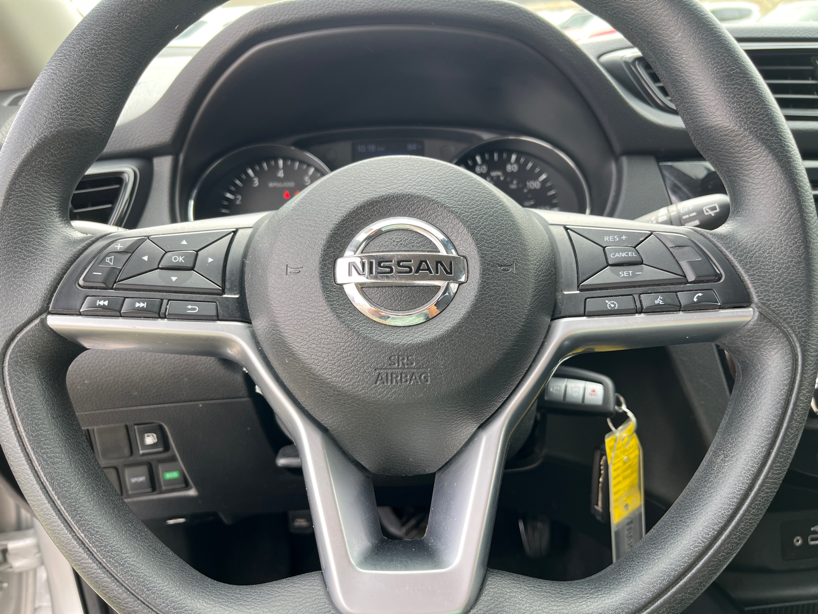 2019 Nissan Rogue S 15