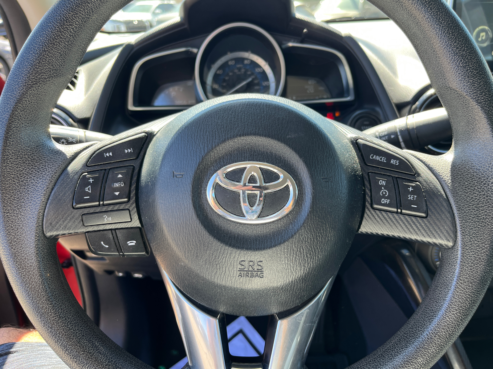 2017 Toyota Yaris iA Base 15