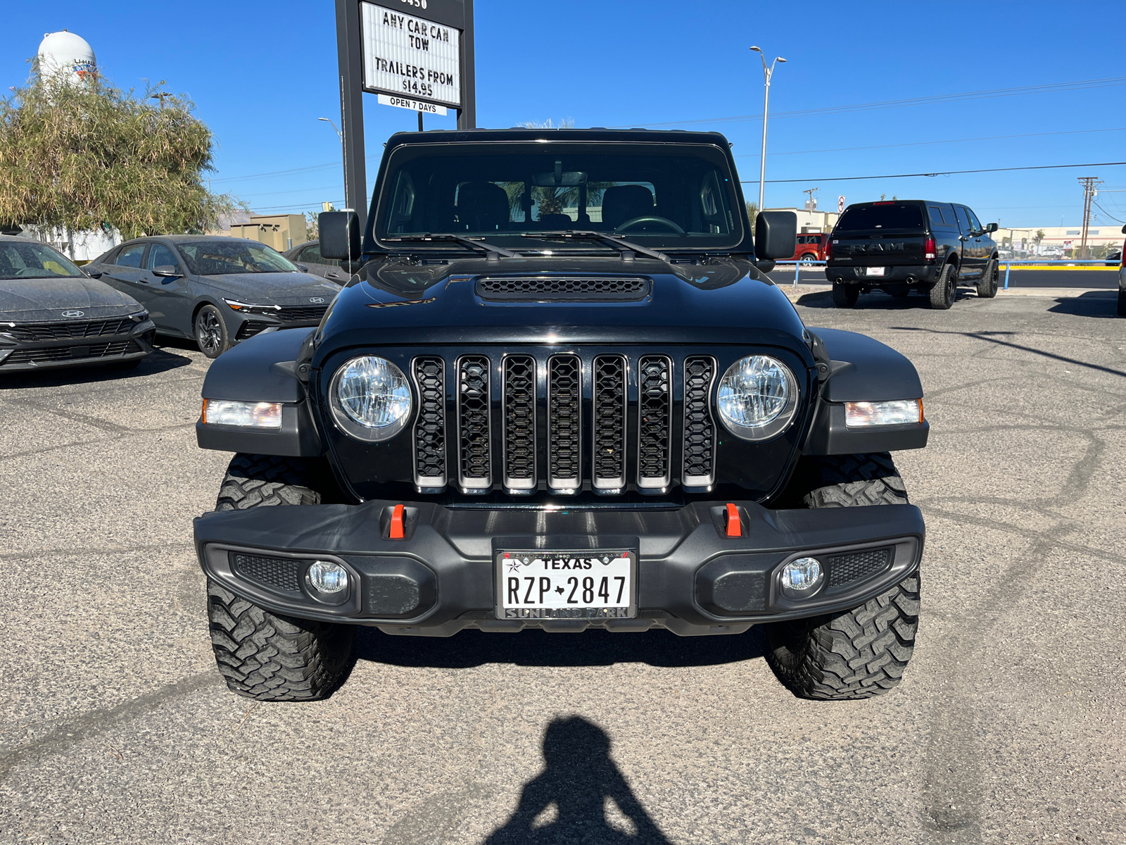 2022 Jeep Gladiator Mojave 2