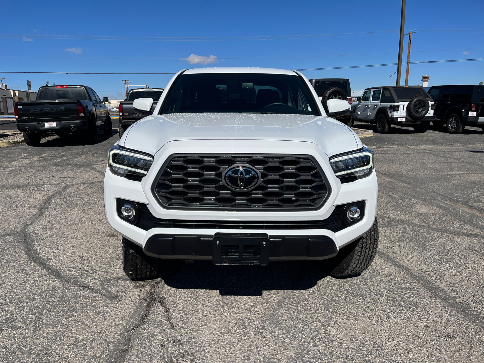 2023 Toyota Tacoma TRD Sport 2