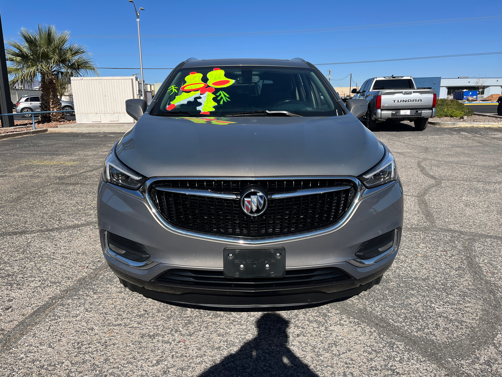 2019 Buick Enclave Essence 2