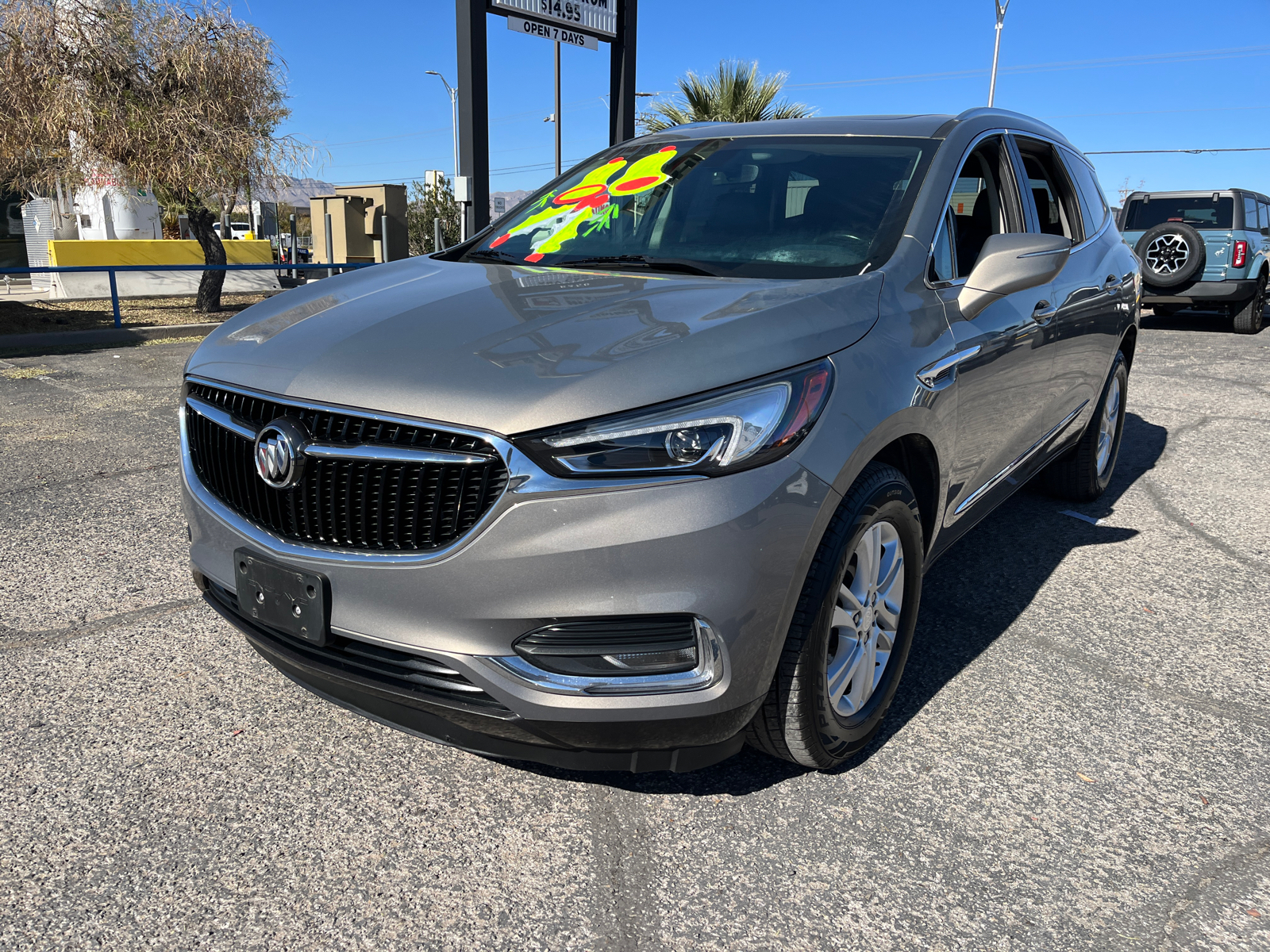 2019 Buick Enclave Essence 3