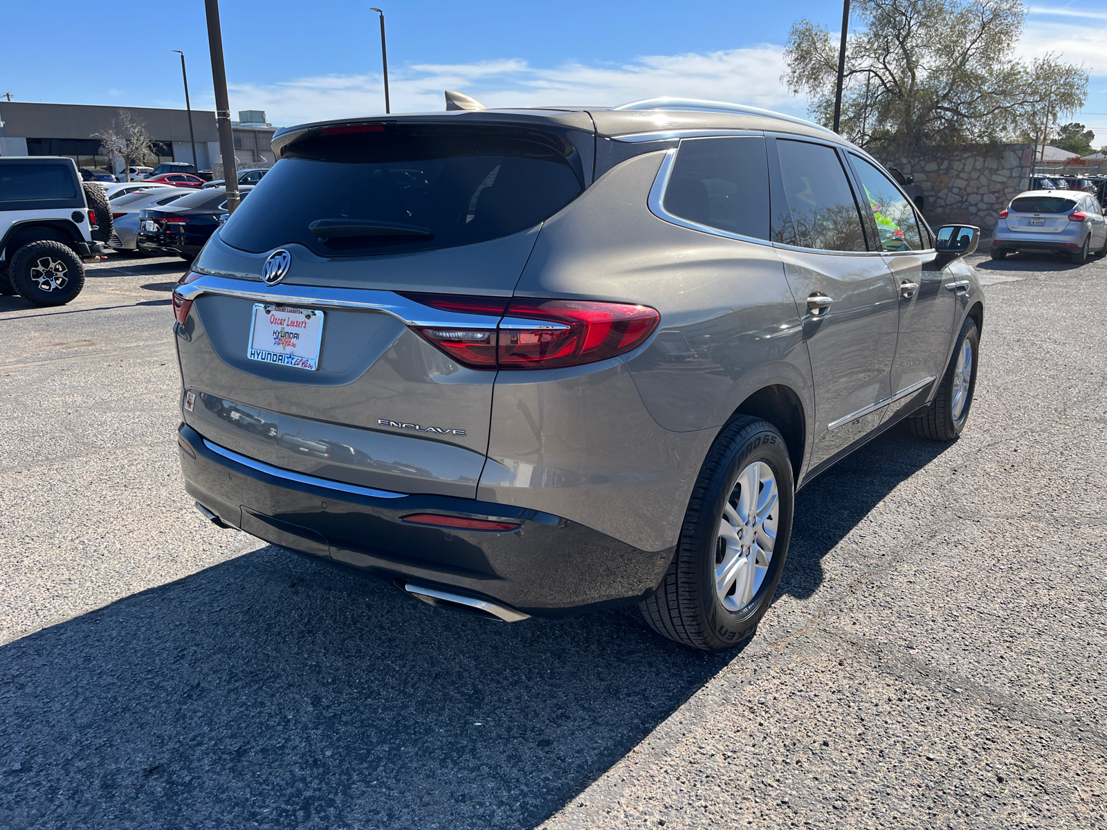 2019 Buick Enclave Essence 8