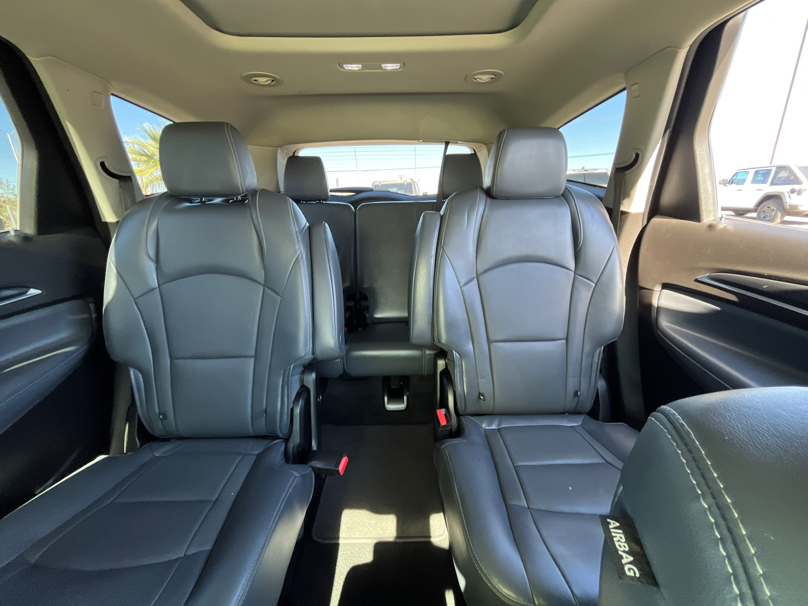 2019 Buick Enclave Essence 23