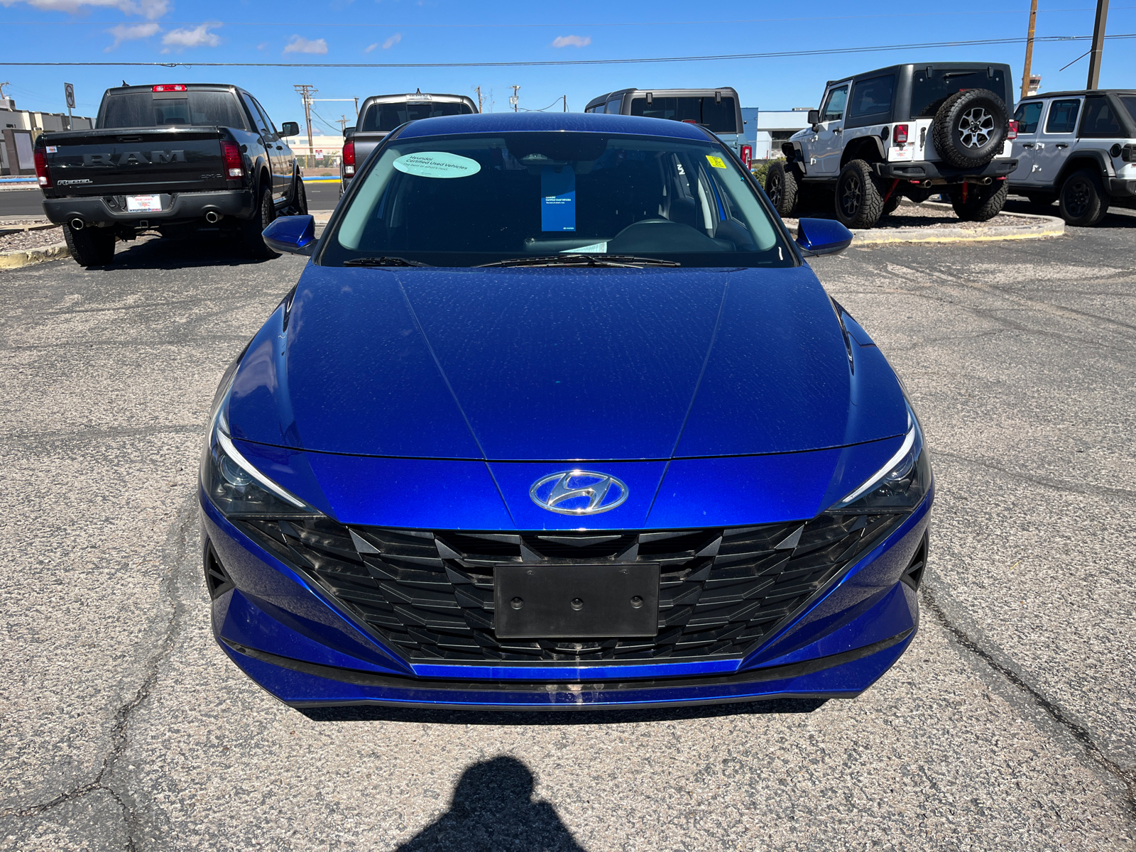 2022 Hyundai Elantra SEL 2