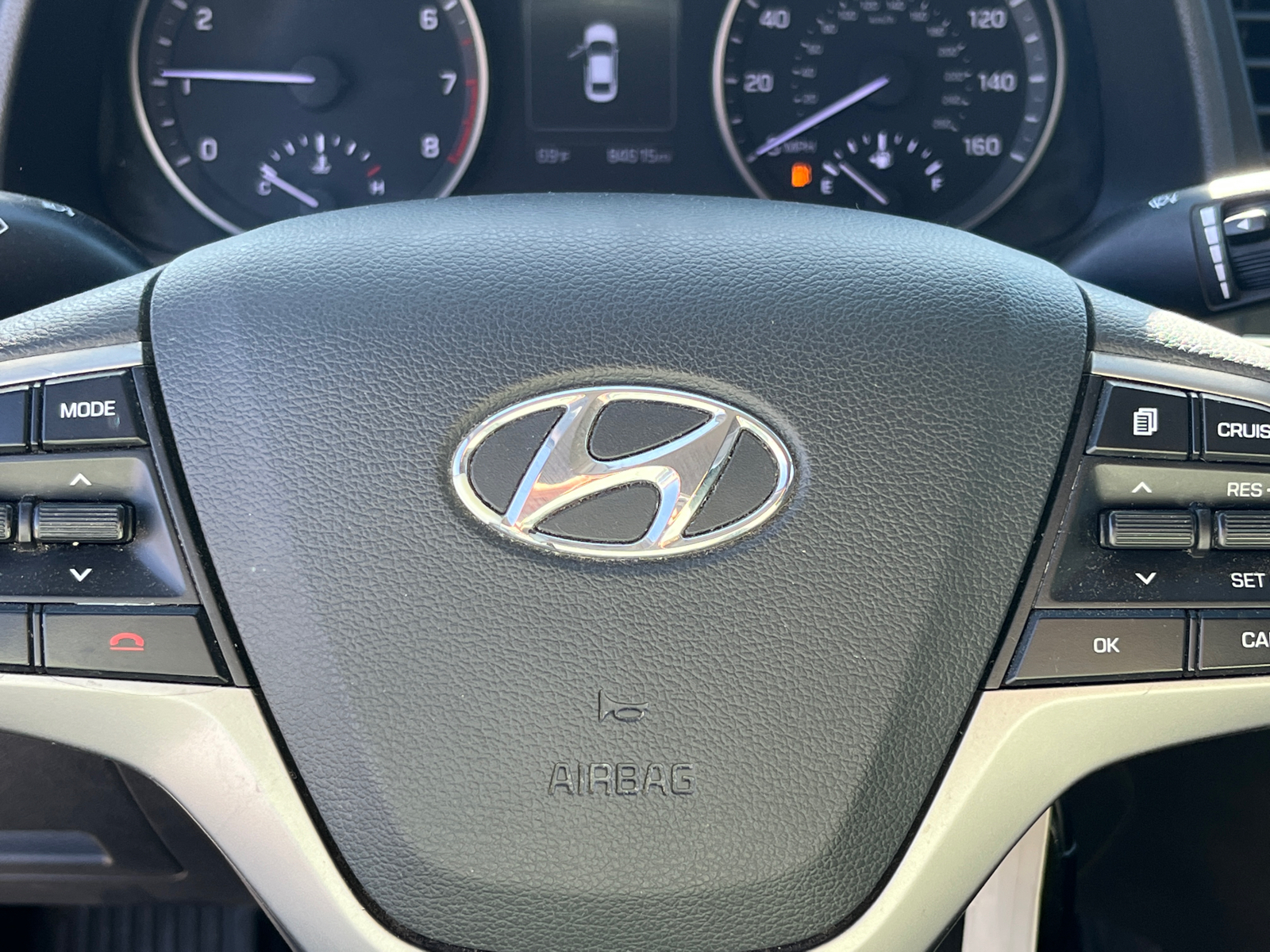 2018 Hyundai Elantra SEL 17