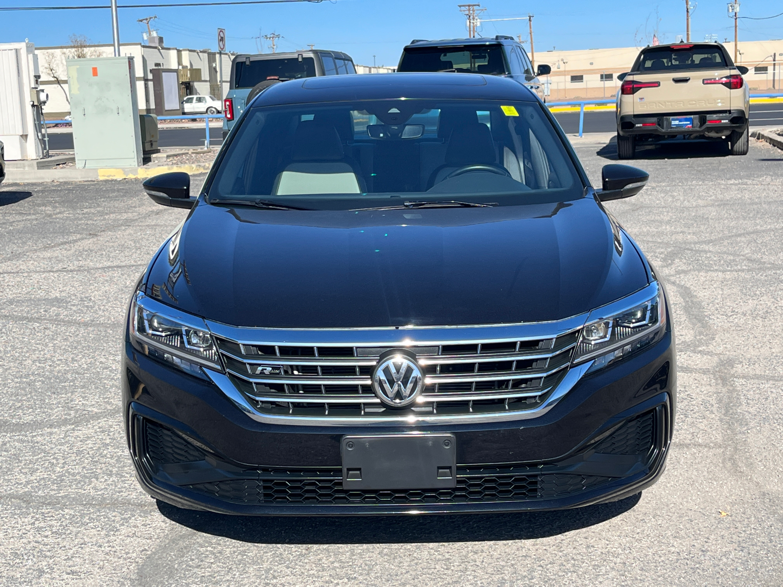 2022 Volkswagen Passat 2.0T R-Line 2