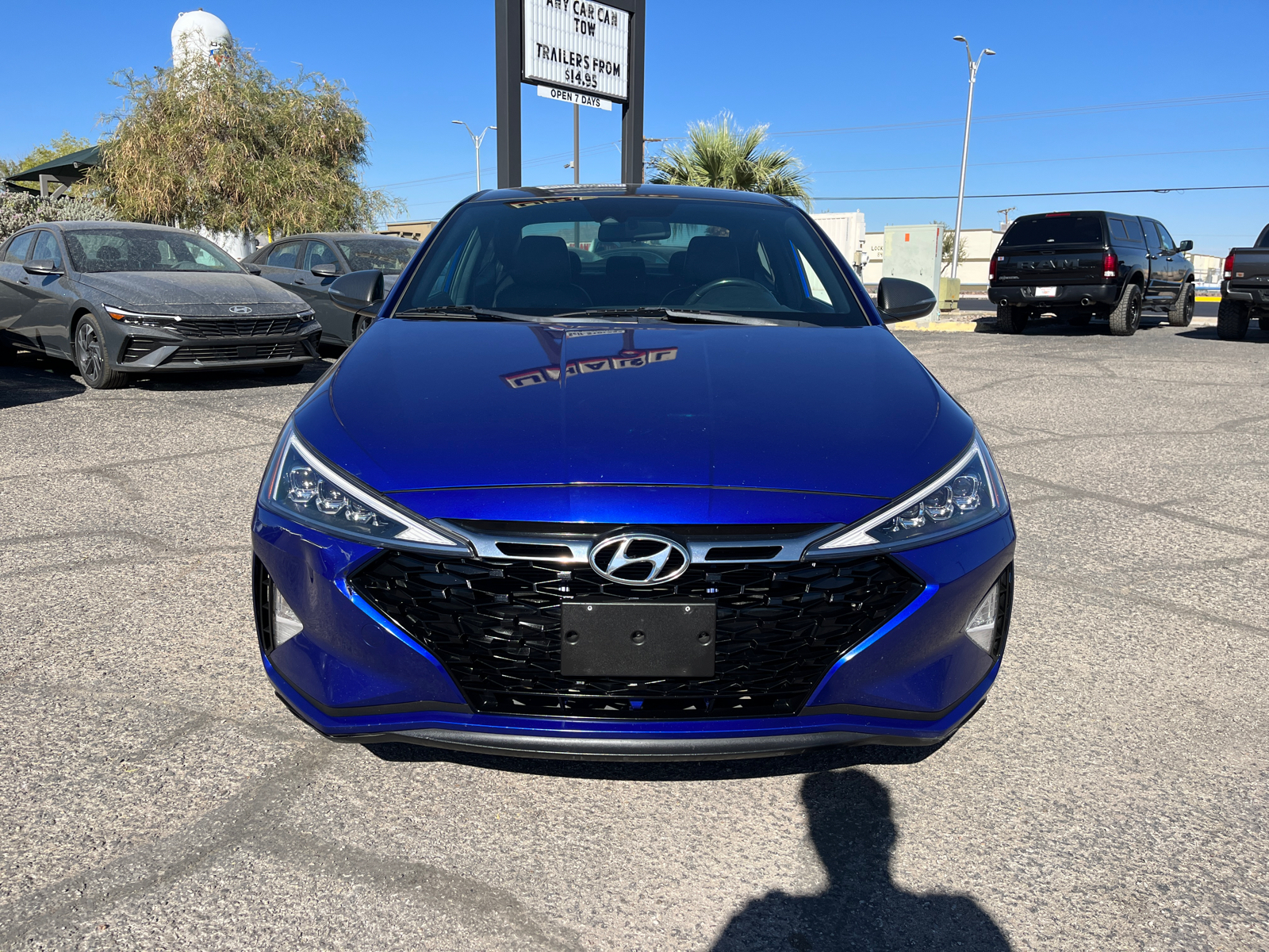 2020 Hyundai Elantra Sport 2