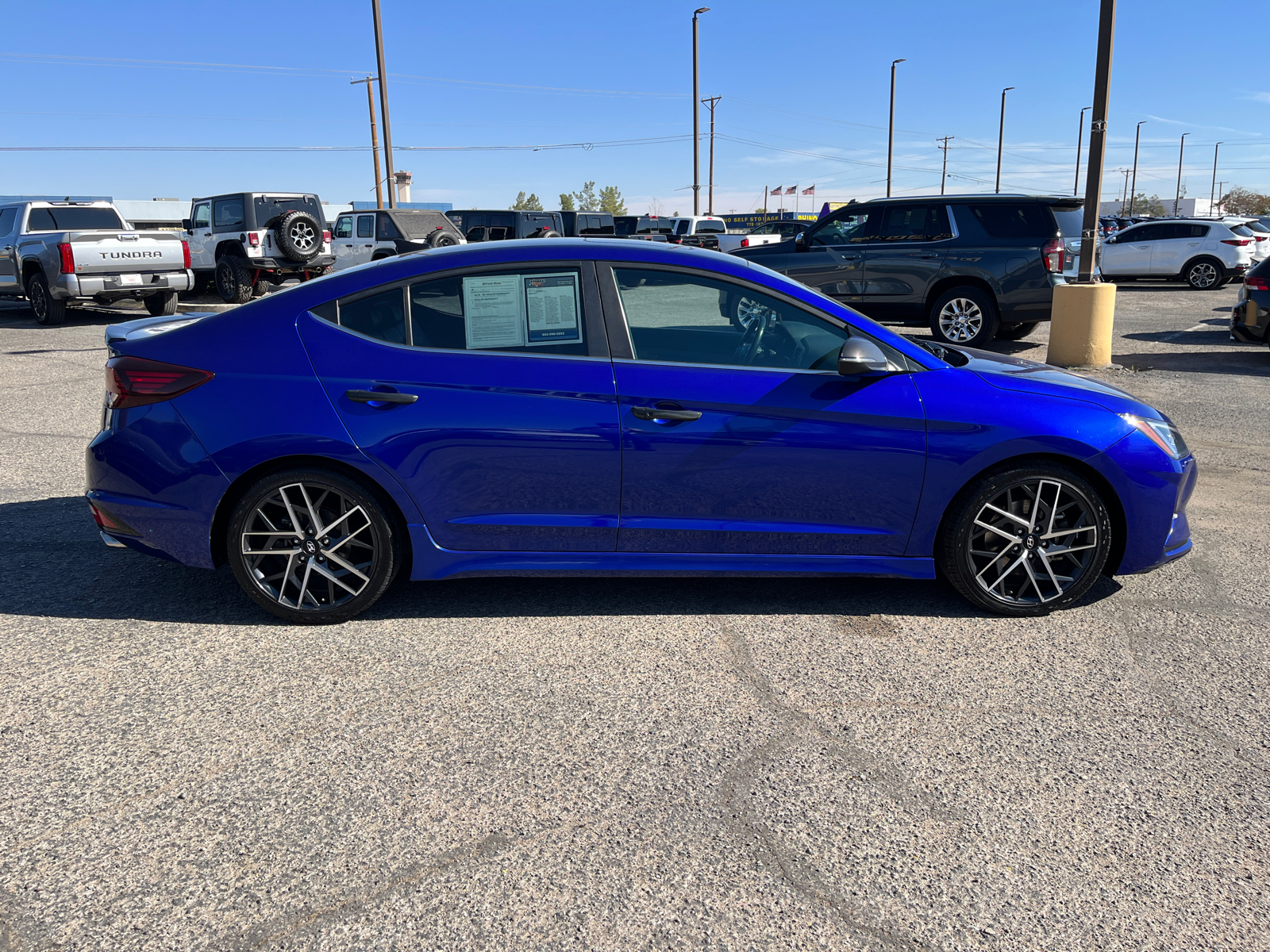 2020 Hyundai Elantra Sport 9