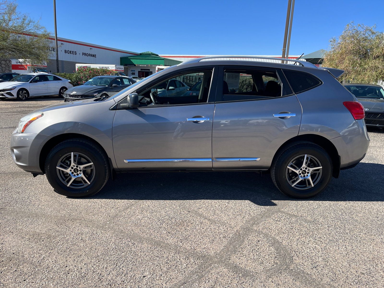 2014 Nissan Rogue Select S 4