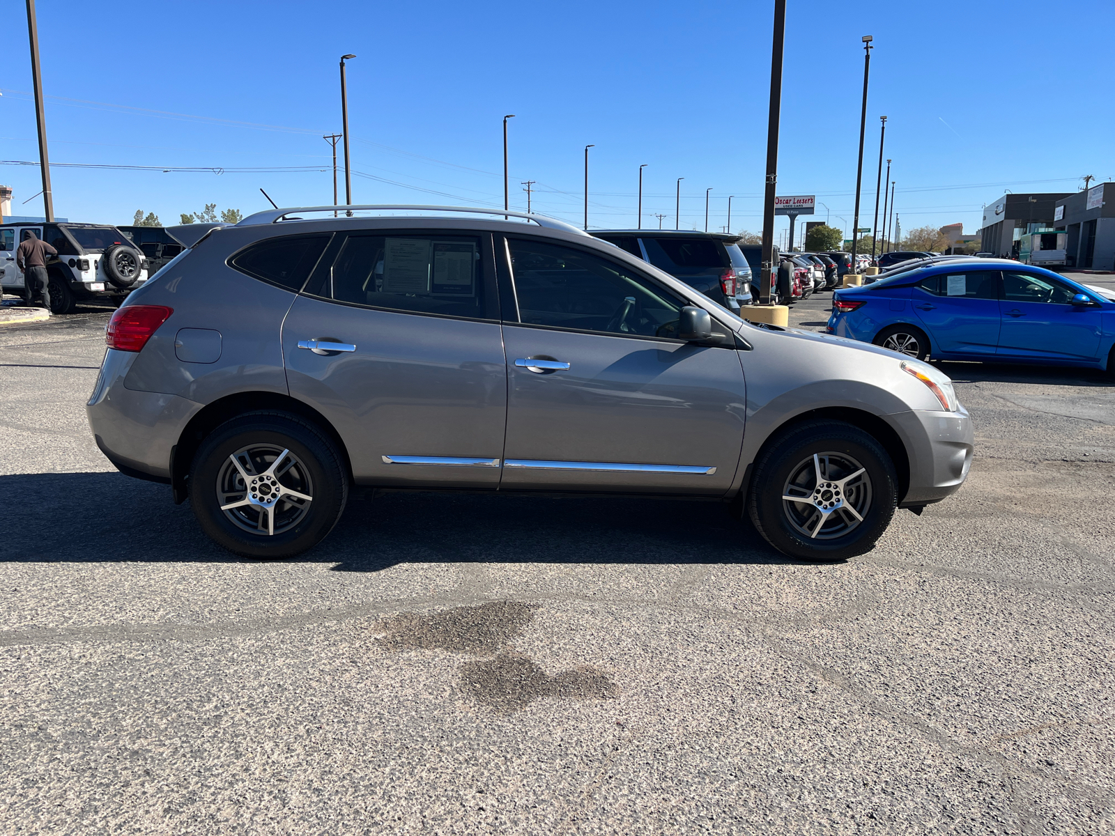 2014 Nissan Rogue Select S 9