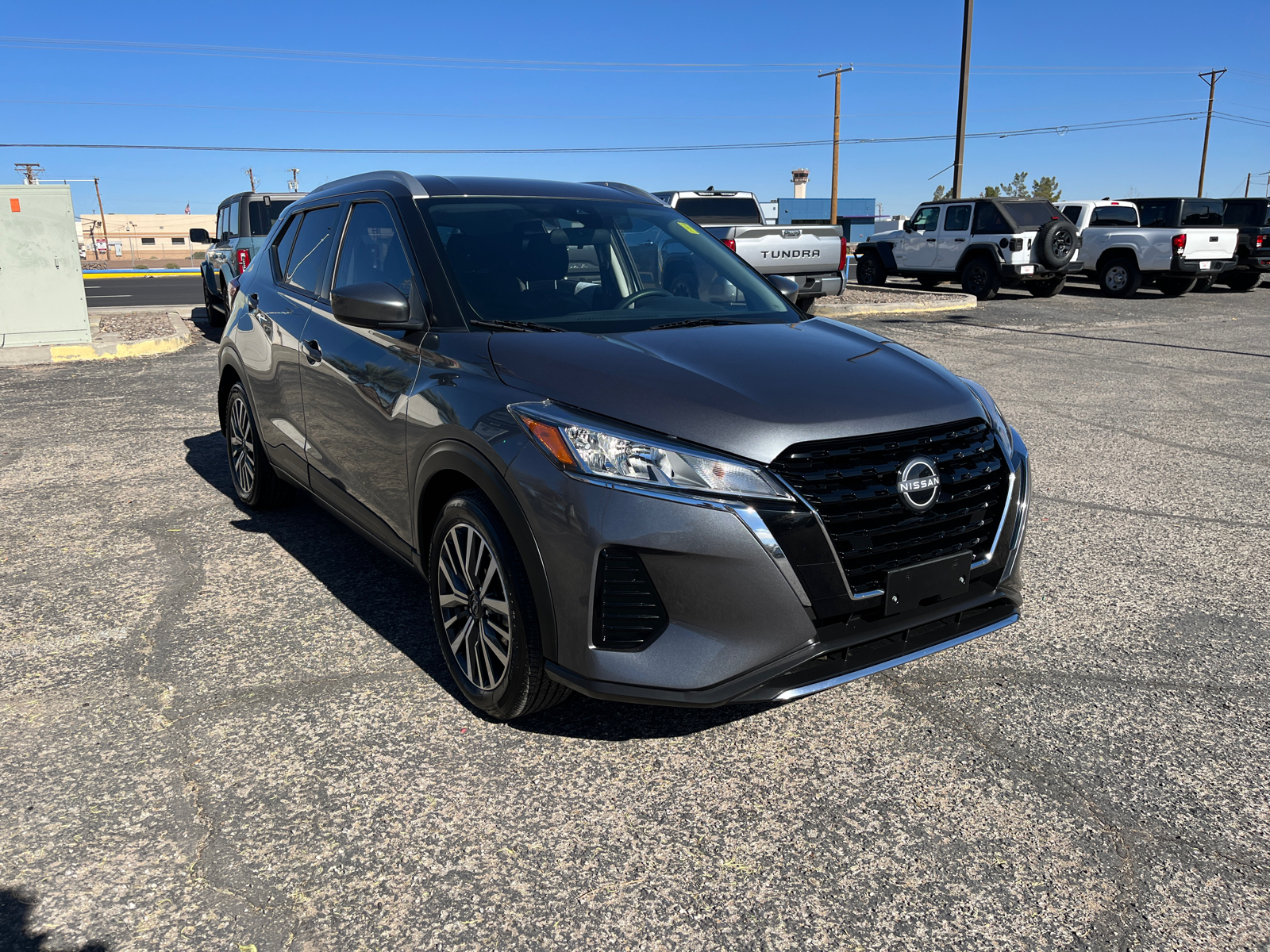 2023 Nissan Kicks SV 1