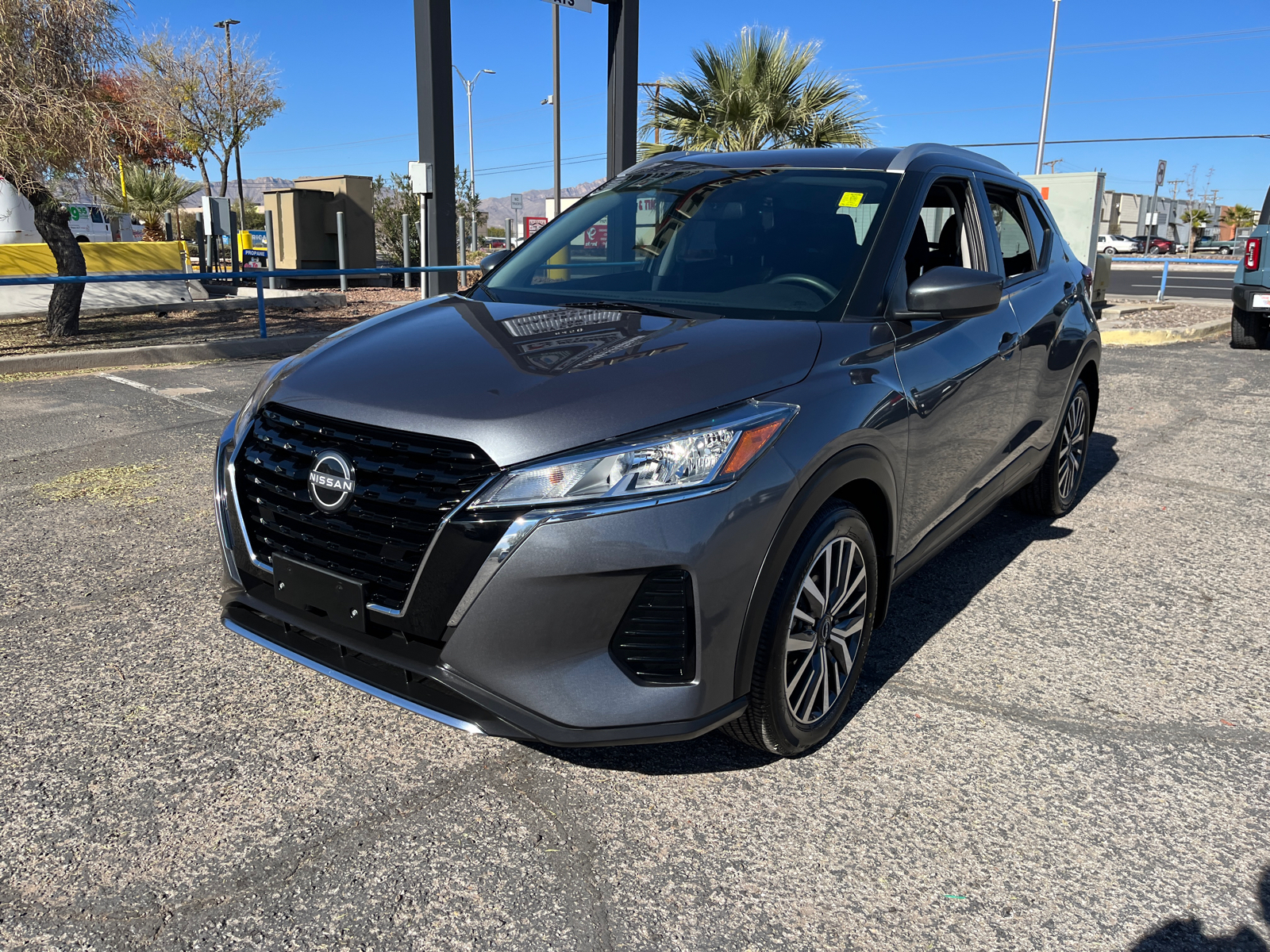 2023 Nissan Kicks SV 3